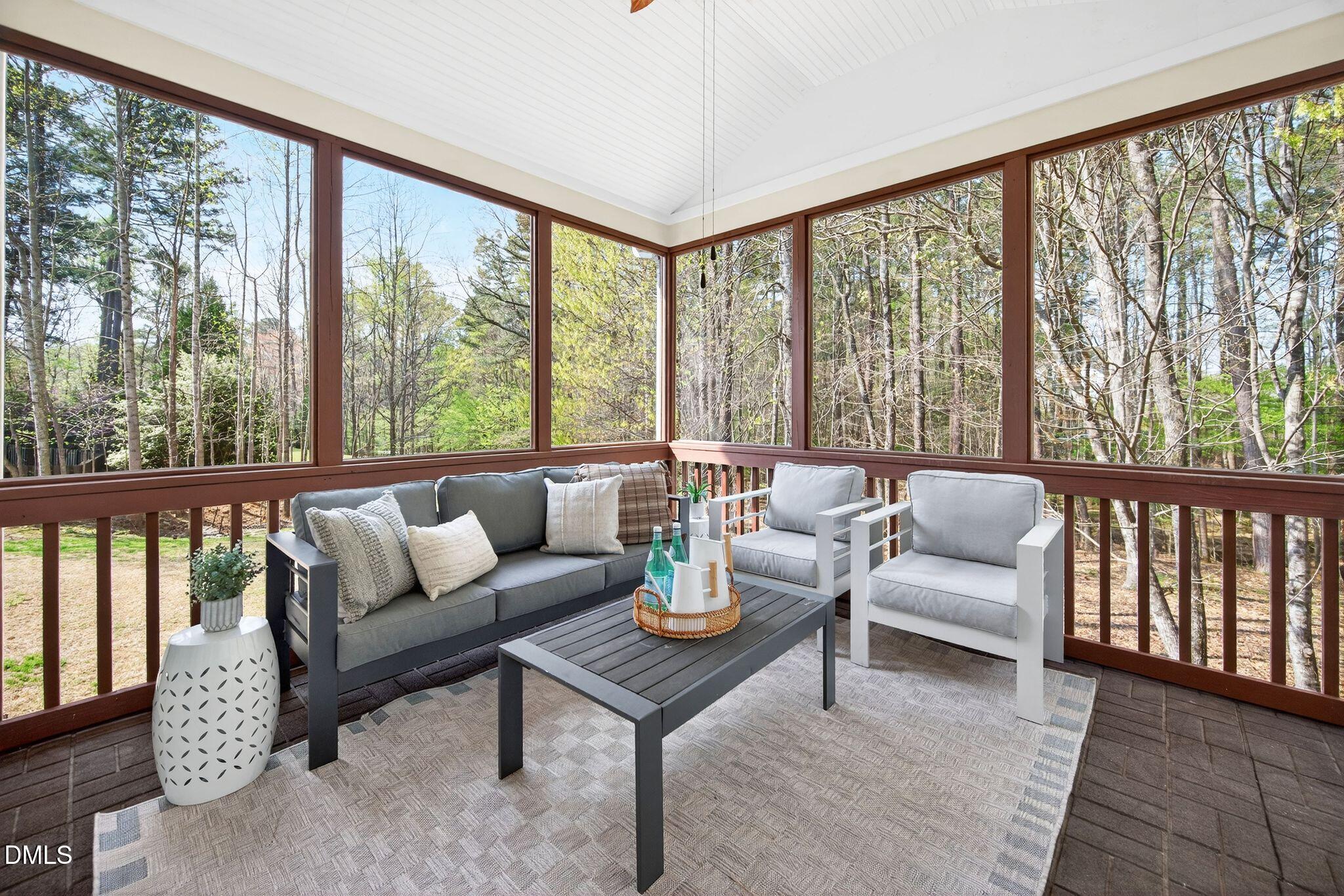 110 Vintage Hill Circle