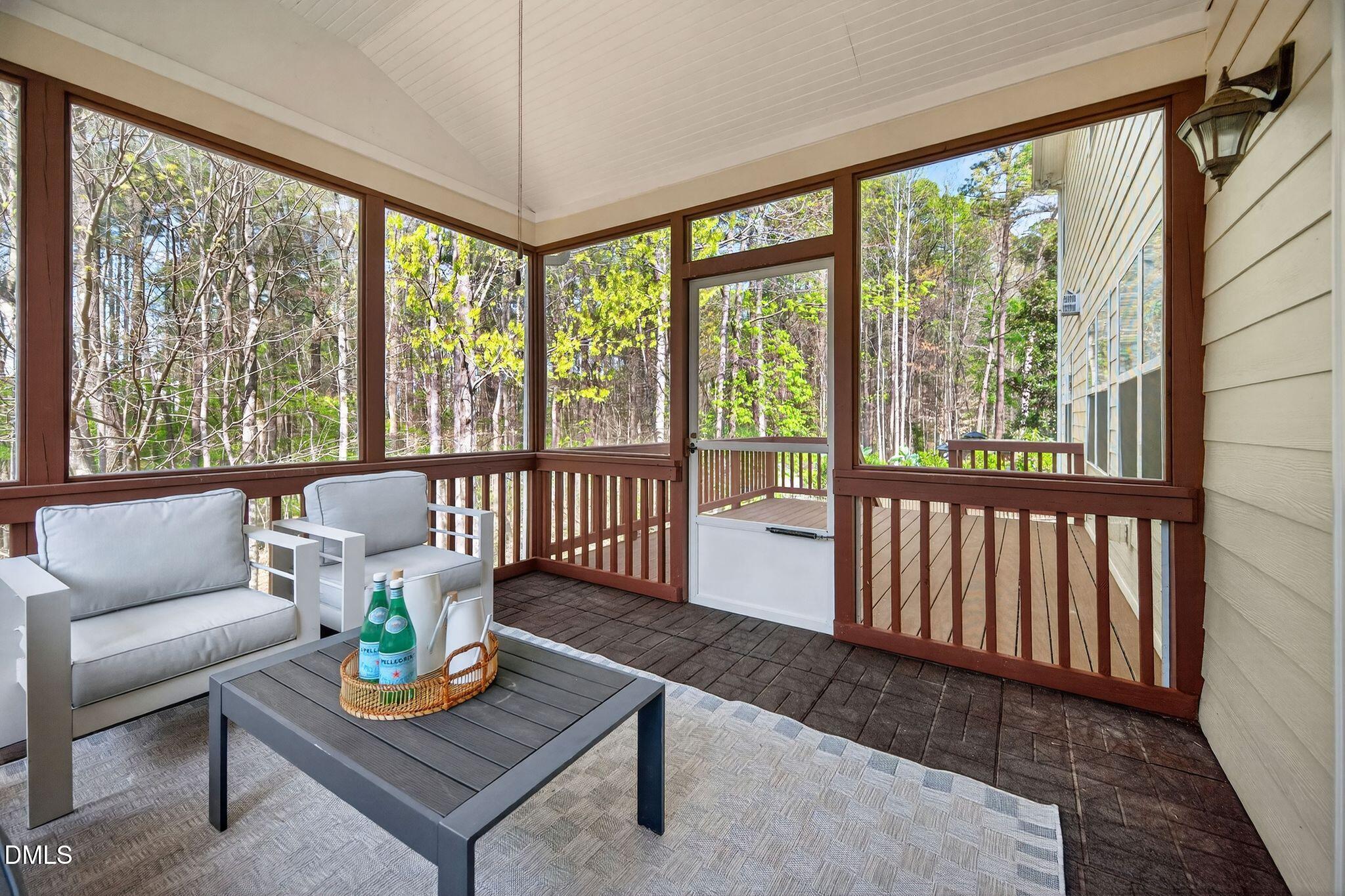 110 Vintage Hill Circle
