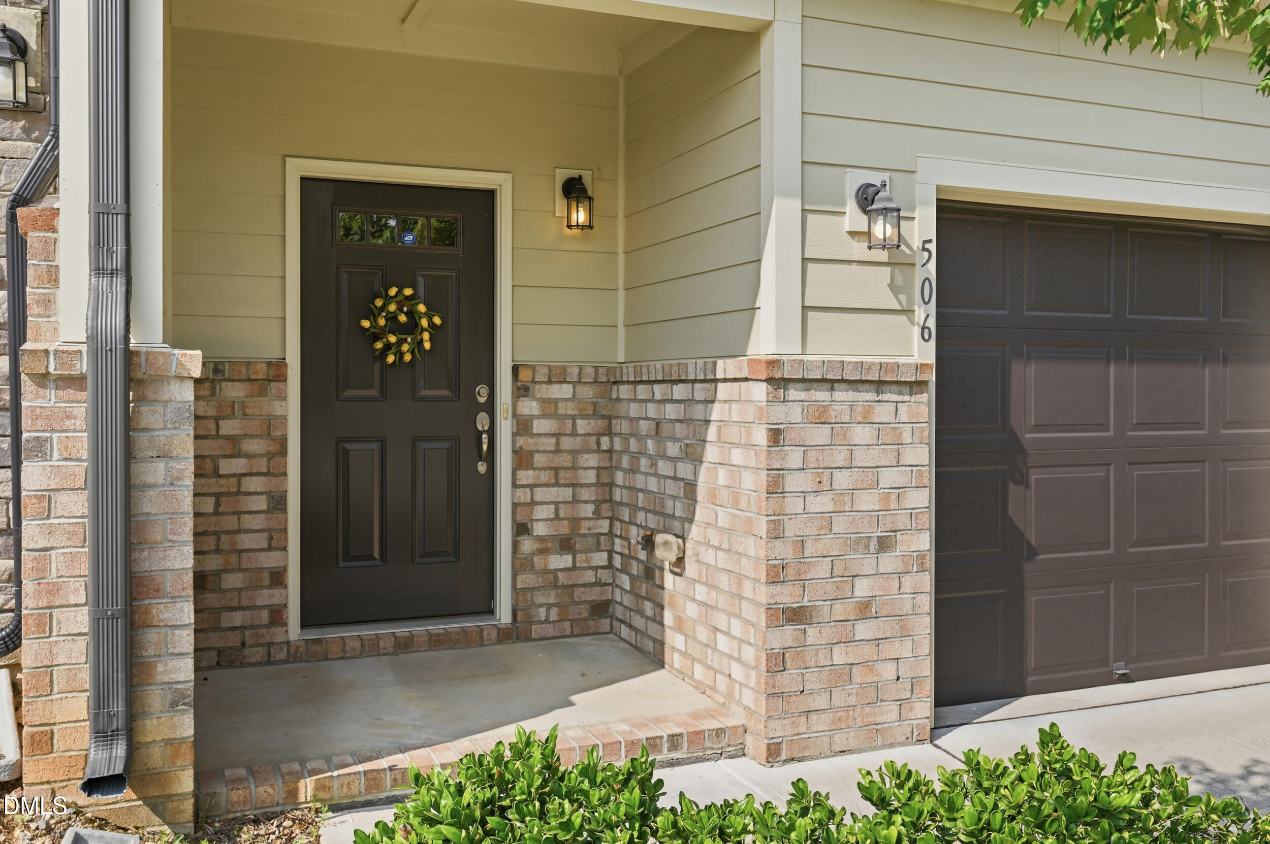 506 Oak Forest View Lane