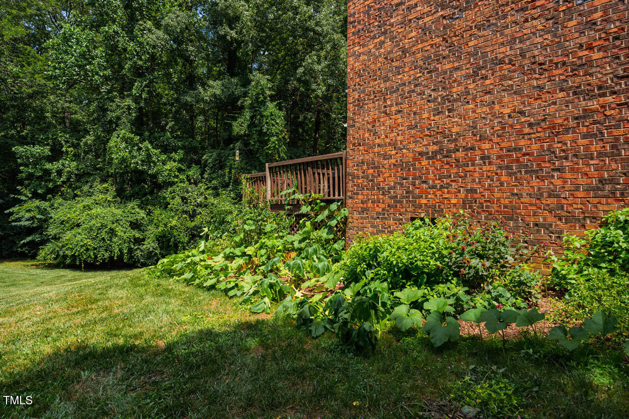 103 Charter Court