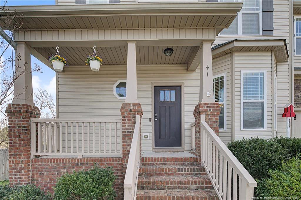 41 Black Diamond Court