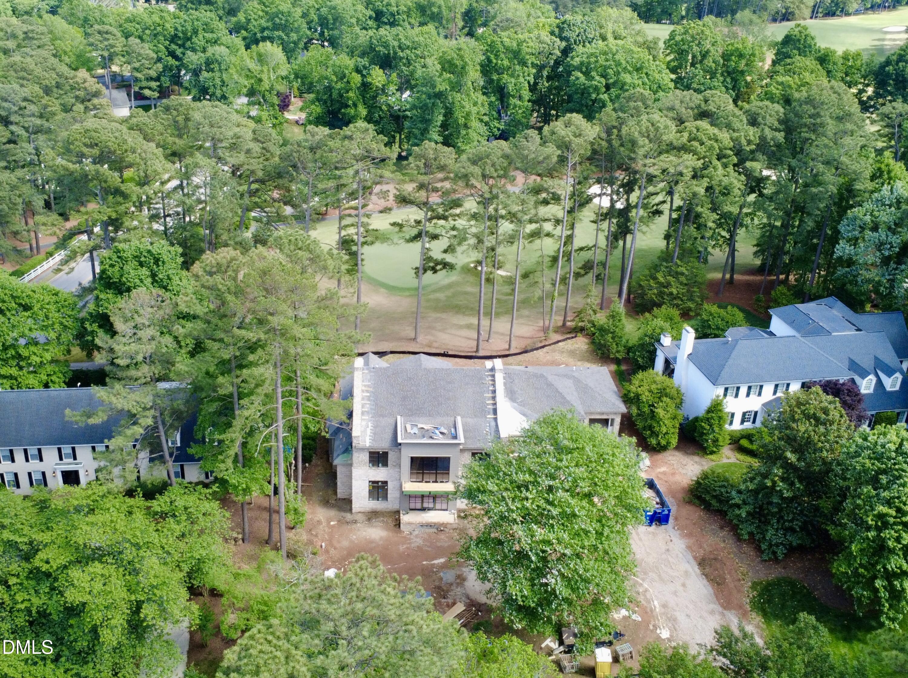 7136 North Ridge Drive