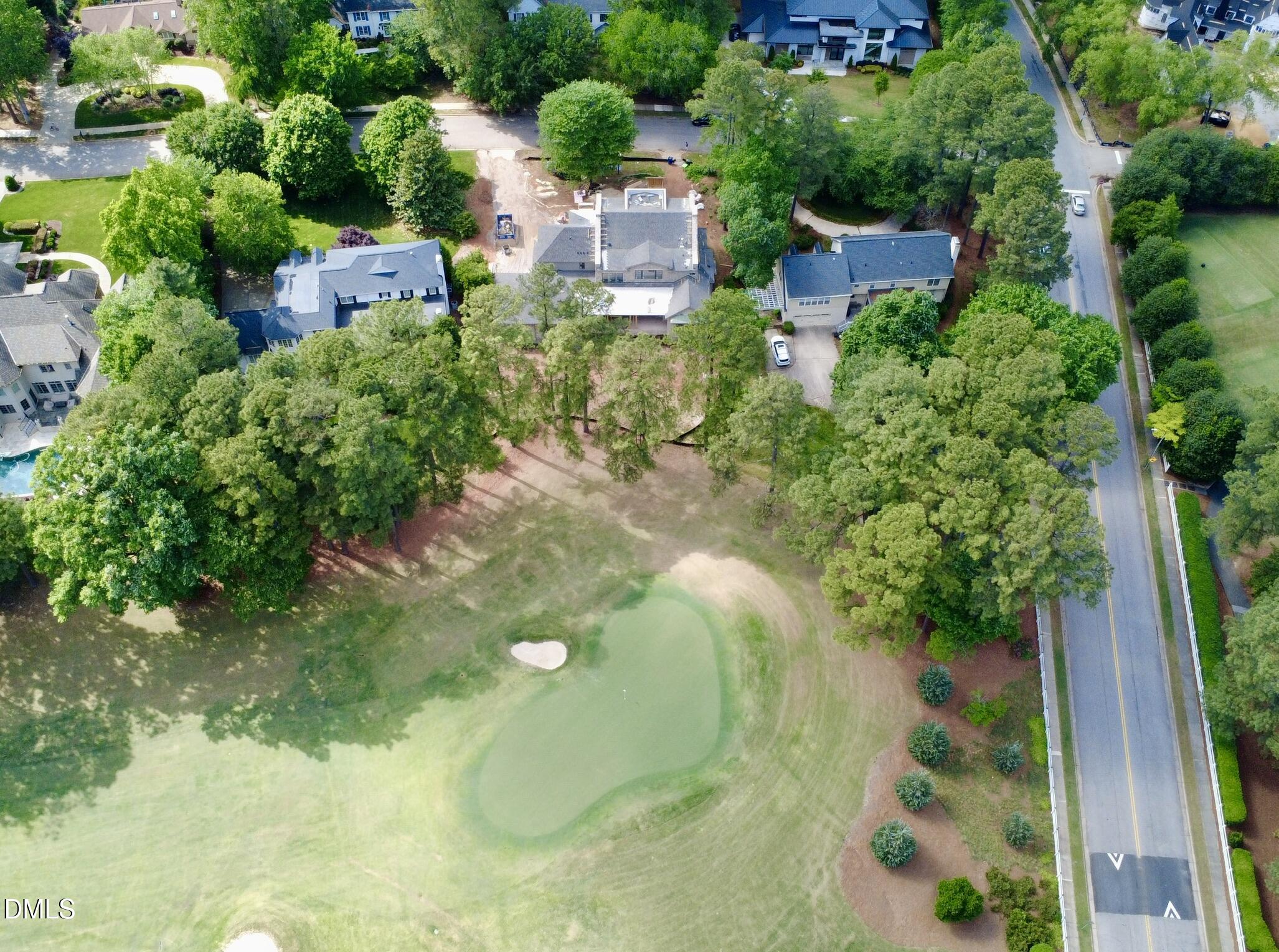 7136 North Ridge Drive