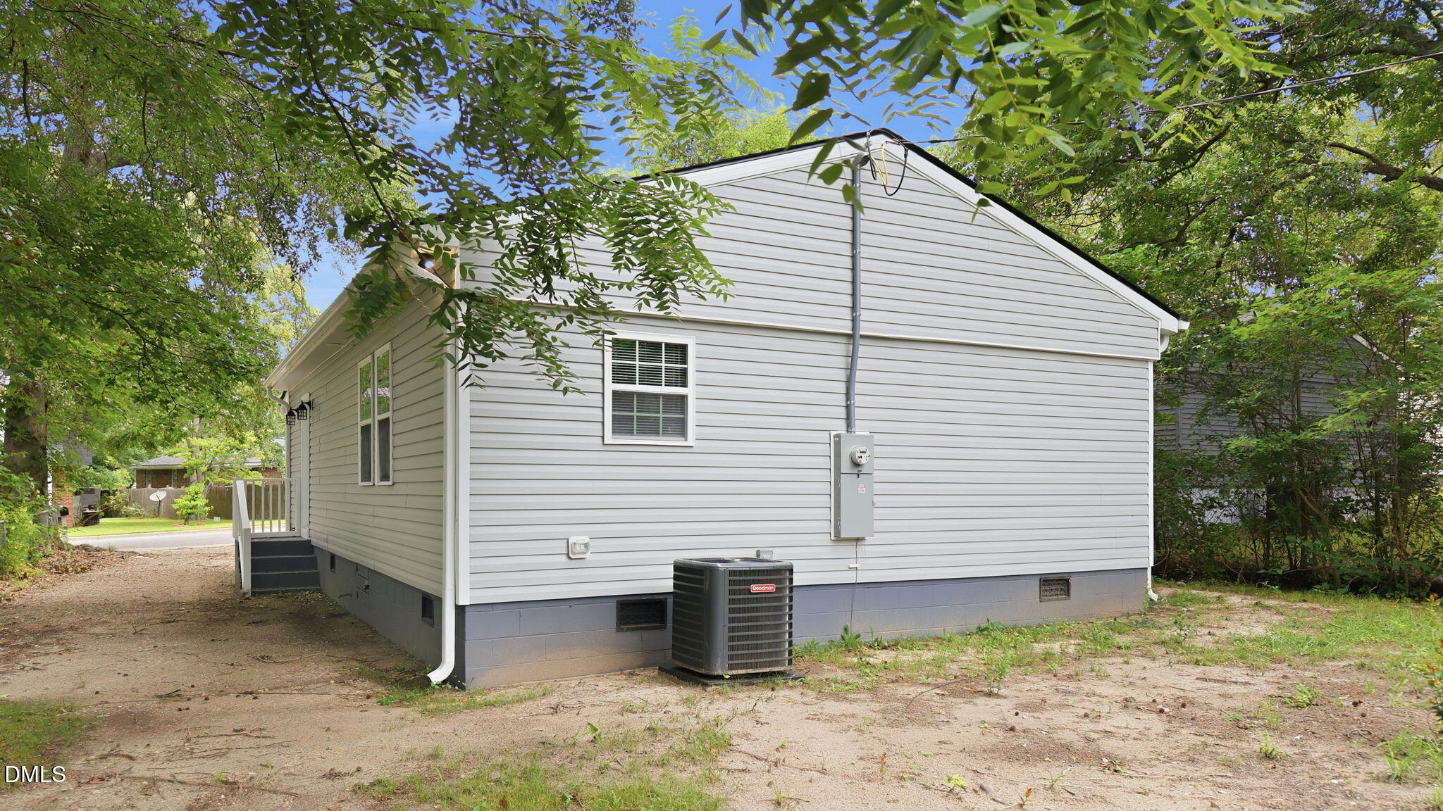 1557 Cherry Street