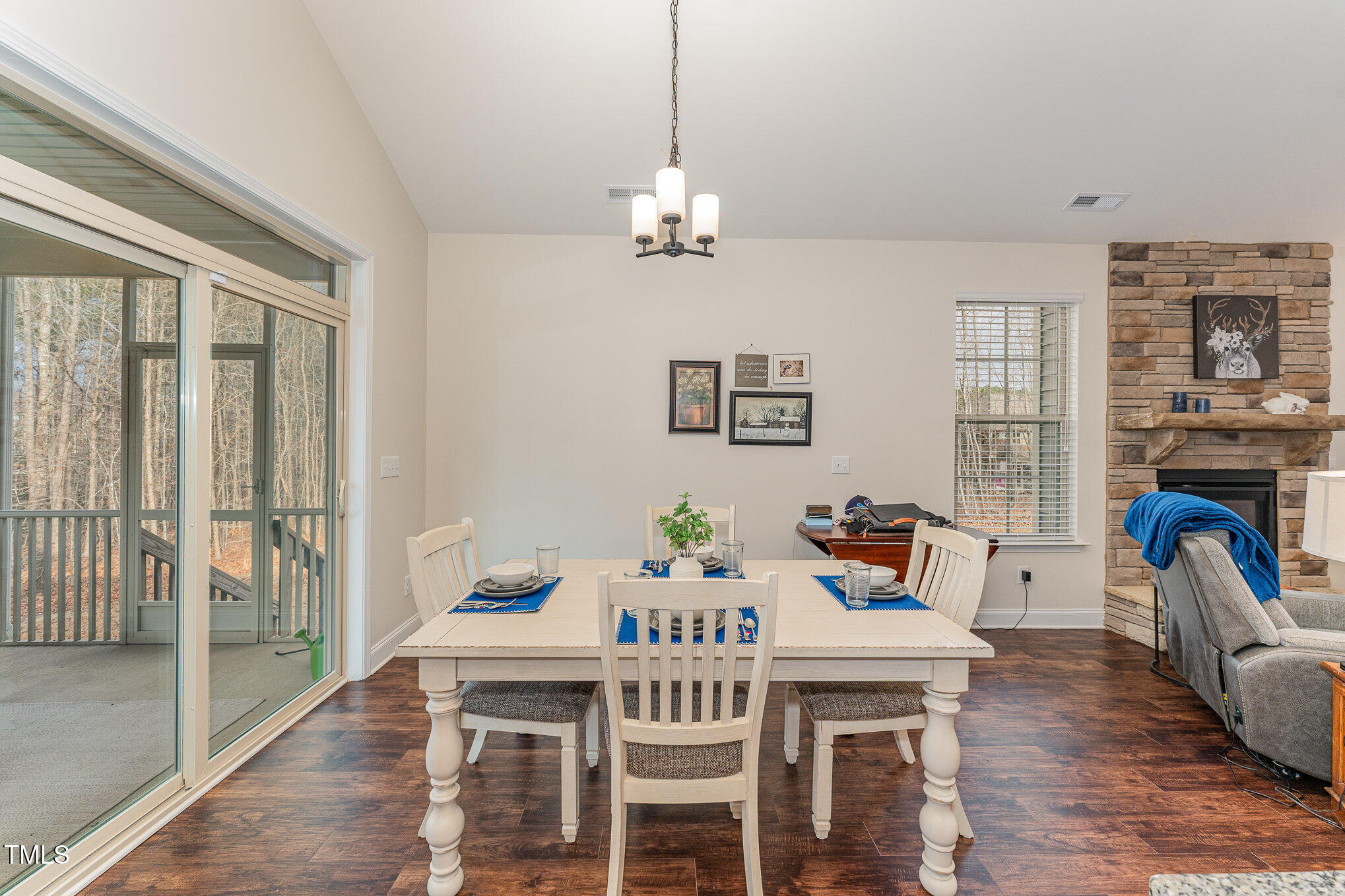 580 Long View Drive