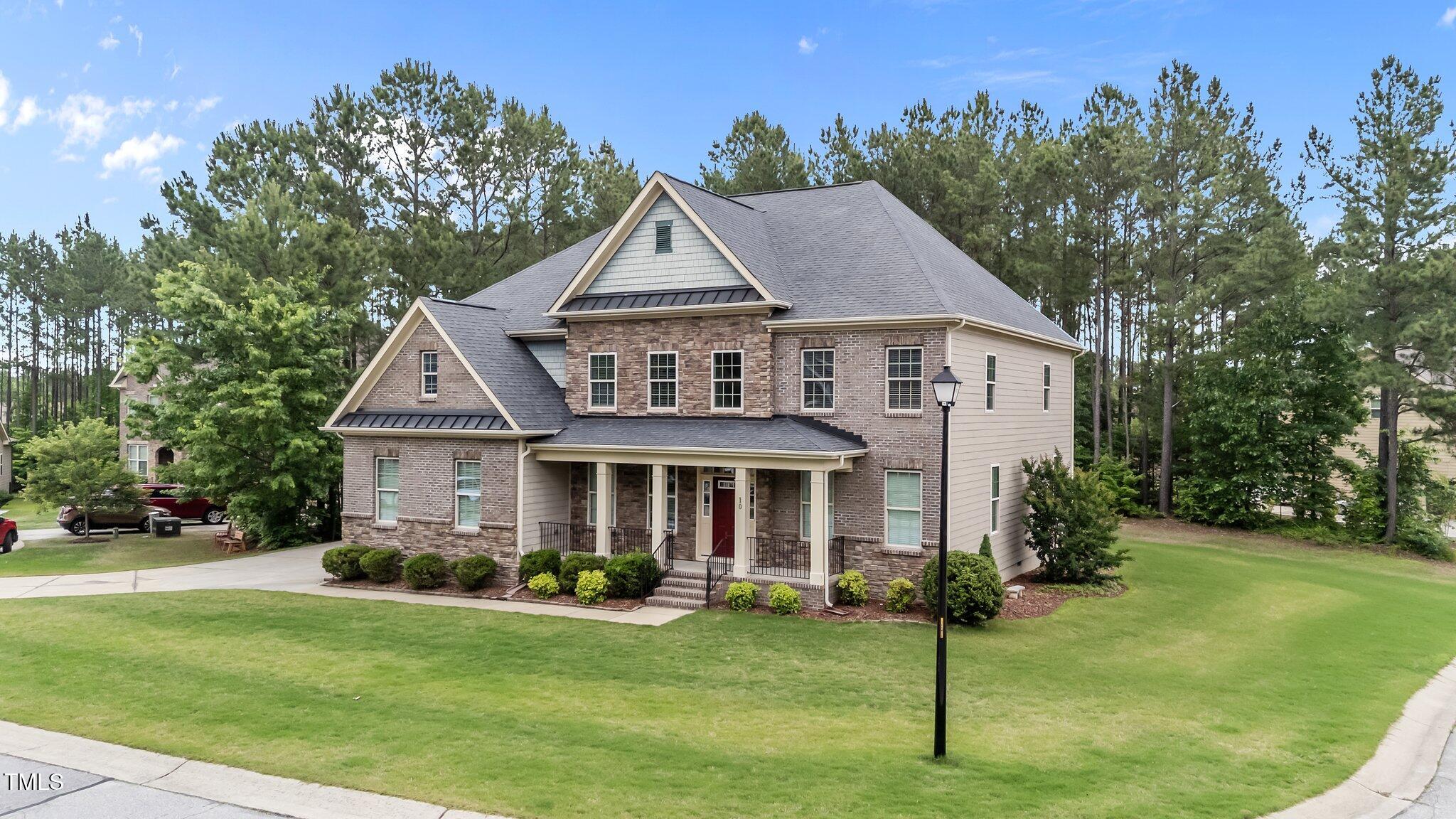 10 Stillwood Court