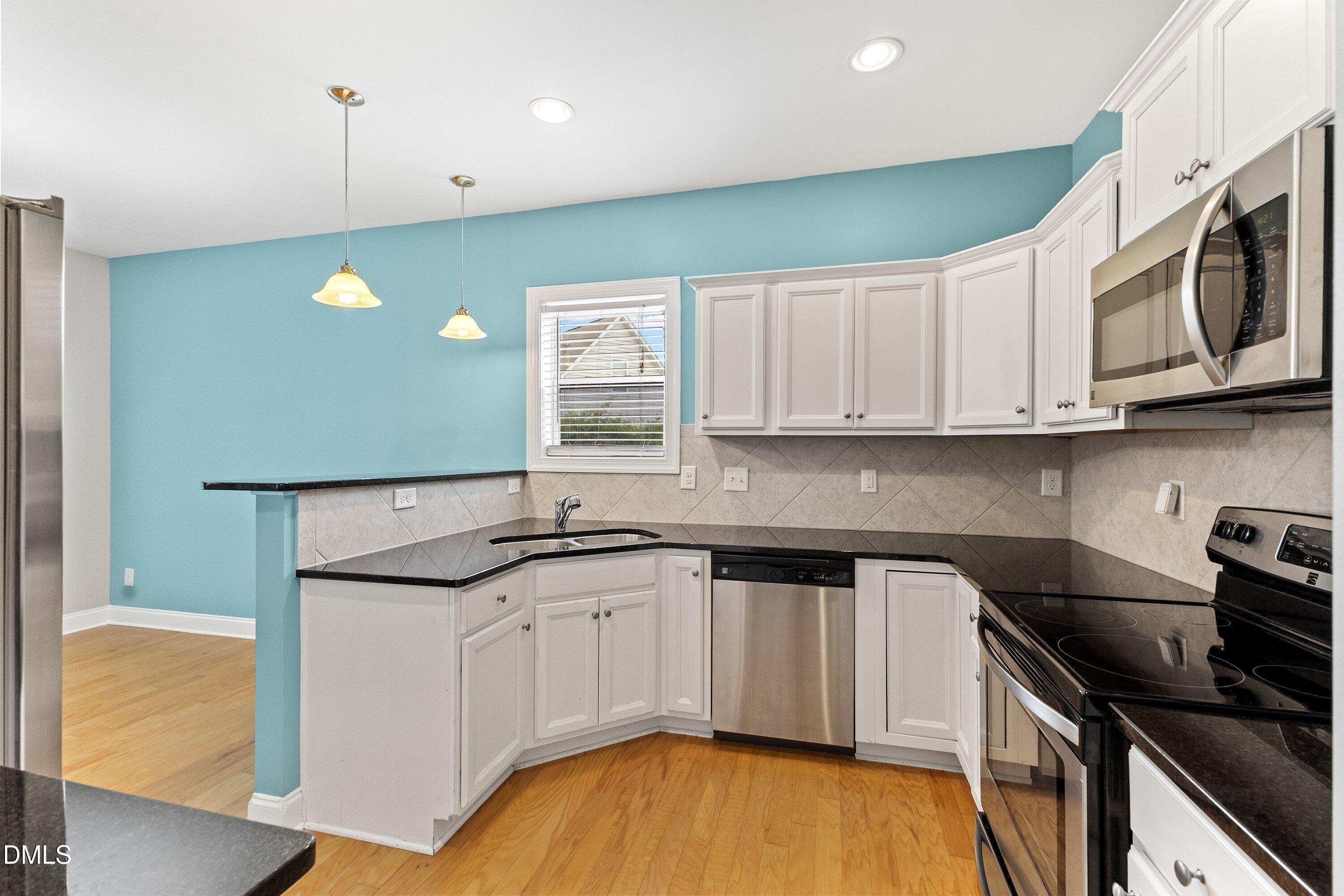 1518 Apple Blossom Circle