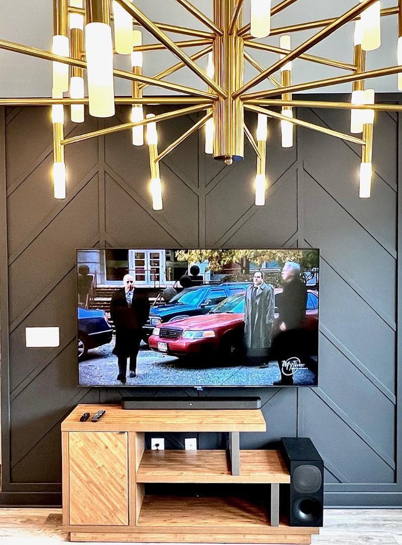 1018 Manorhaven Drive