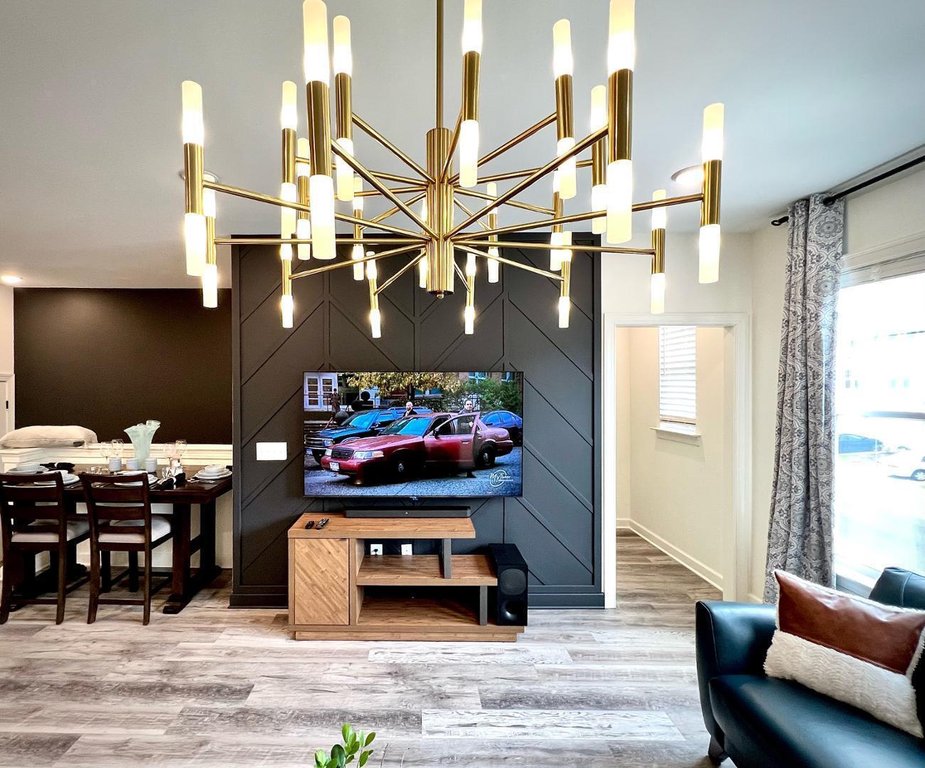 1018 Manorhaven Drive