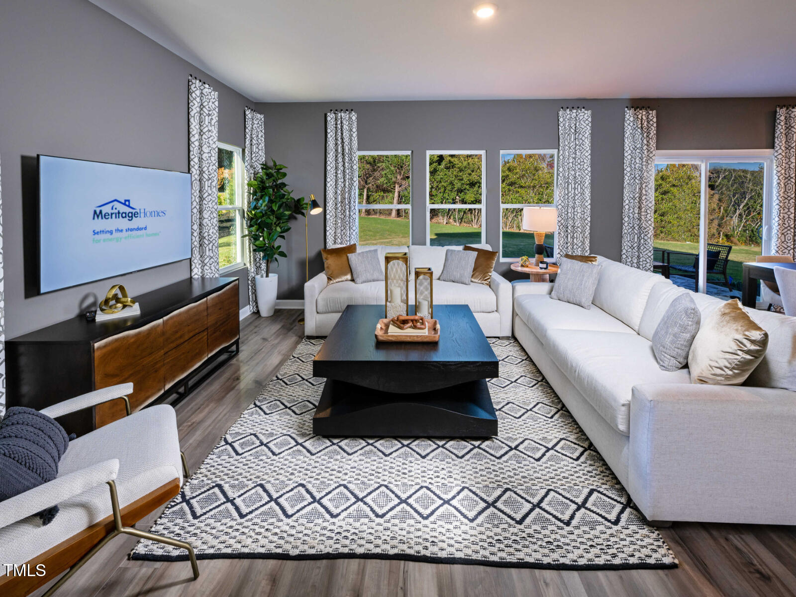 2110 Cherry Creek Road