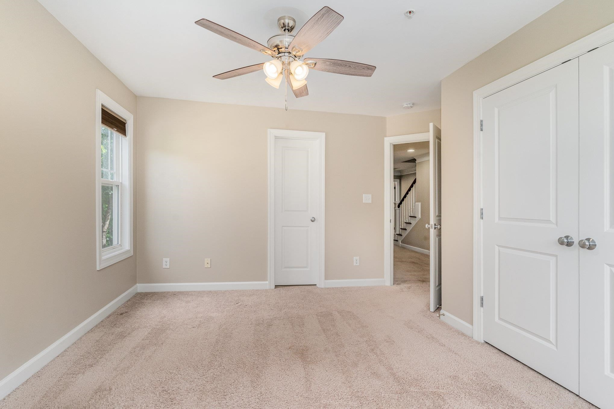 Photo 18 of 32 of 114 Primrose Lane townhome