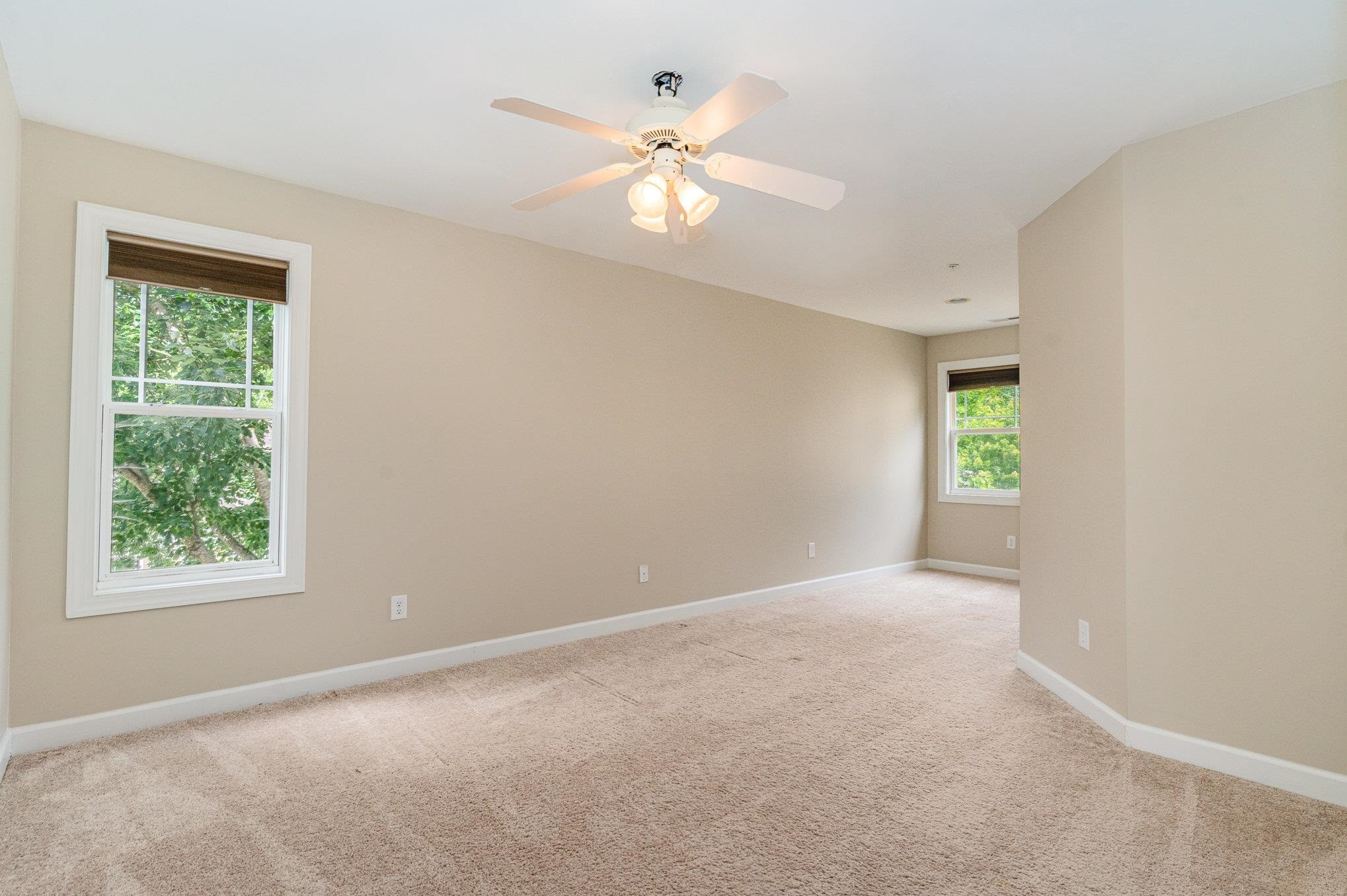 Photo 13 of 32 of 114 Primrose Lane townhome