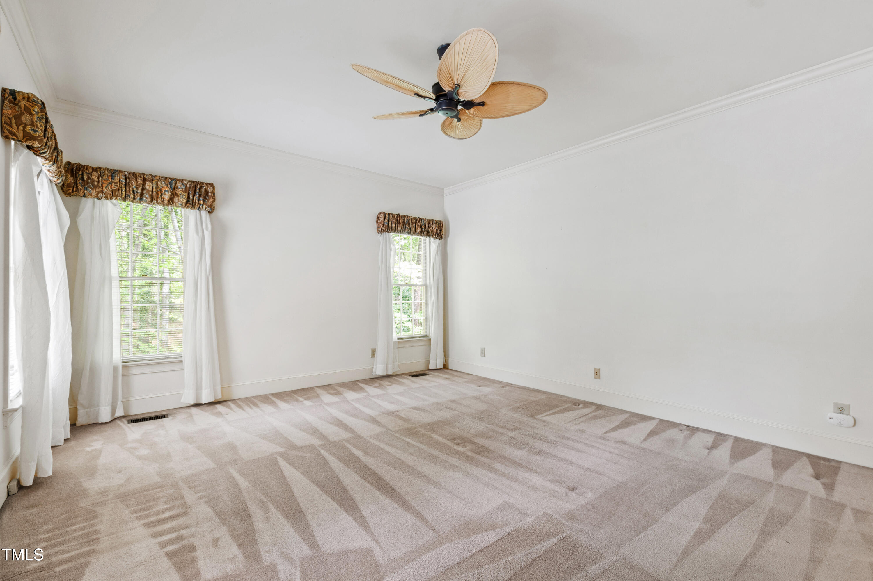 Raleigh, North Carolina 27612, United States, 4 Bedrooms Bedrooms, ,4 BathroomsBathrooms,Residential,Active,109105