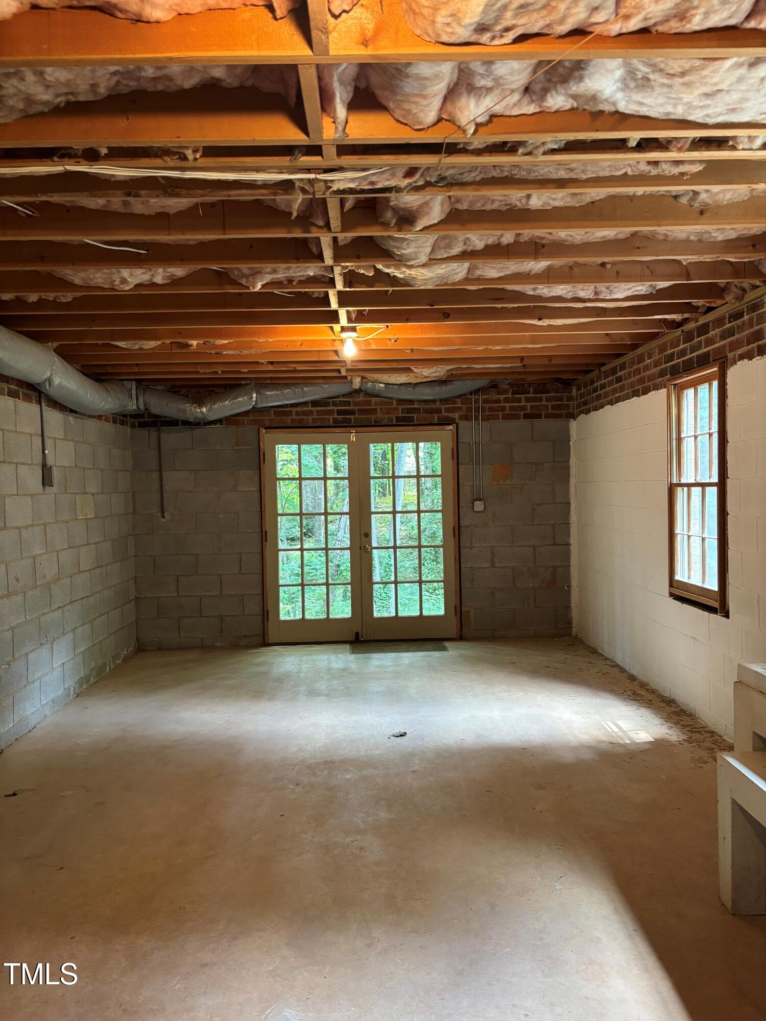 Raleigh, North Carolina 27612, United States, 4 Bedrooms Bedrooms, ,4 BathroomsBathrooms,Residential,Active,109105