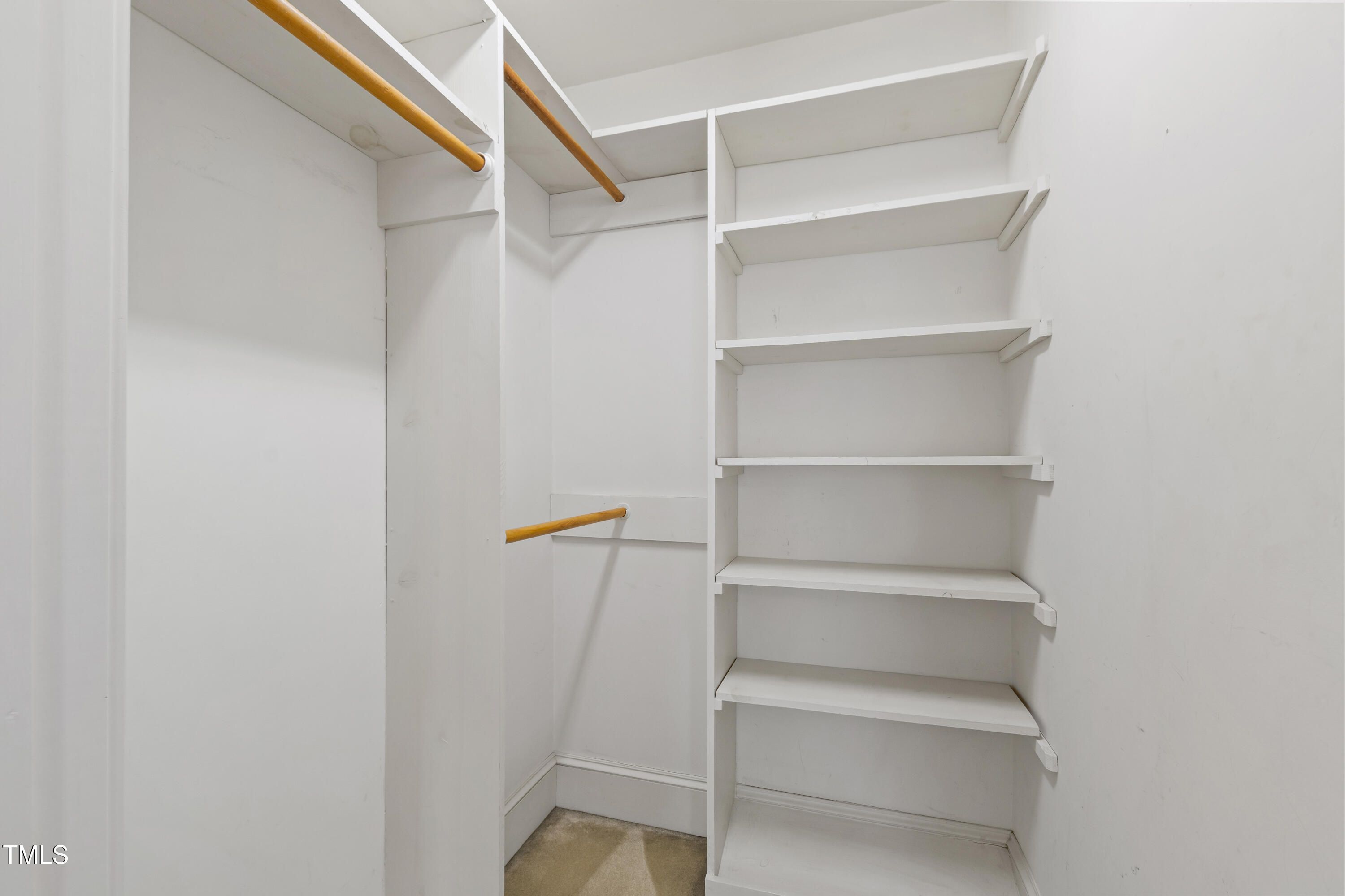 Raleigh, North Carolina 27612, United States, 4 Bedrooms Bedrooms, ,4 BathroomsBathrooms,Residential,Active,109105