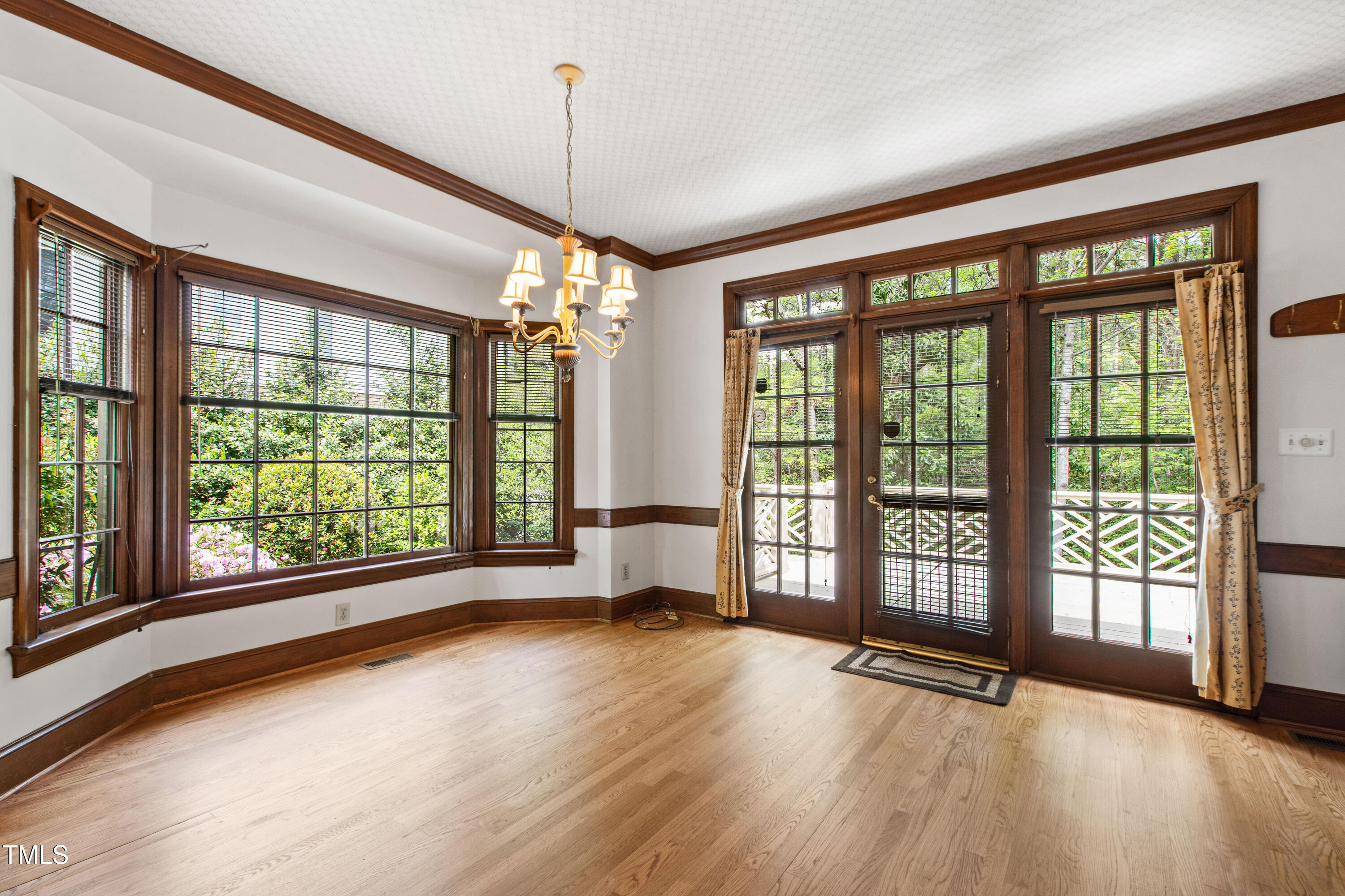 Raleigh, North Carolina 27612, United States, 4 Bedrooms Bedrooms, ,4 BathroomsBathrooms,Residential,Active,109105