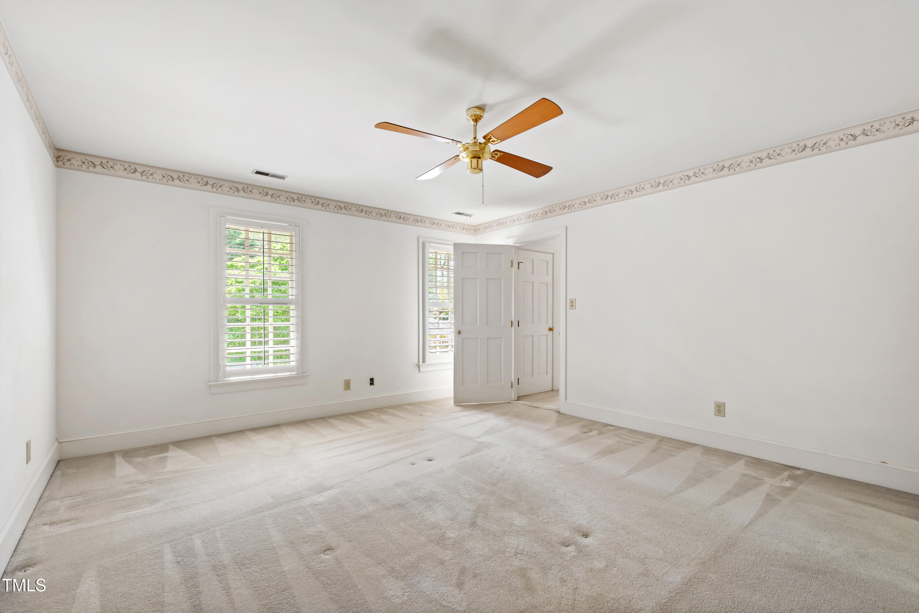 Raleigh, North Carolina 27612, United States, 4 Bedrooms Bedrooms, ,4 BathroomsBathrooms,Residential,Active,109105