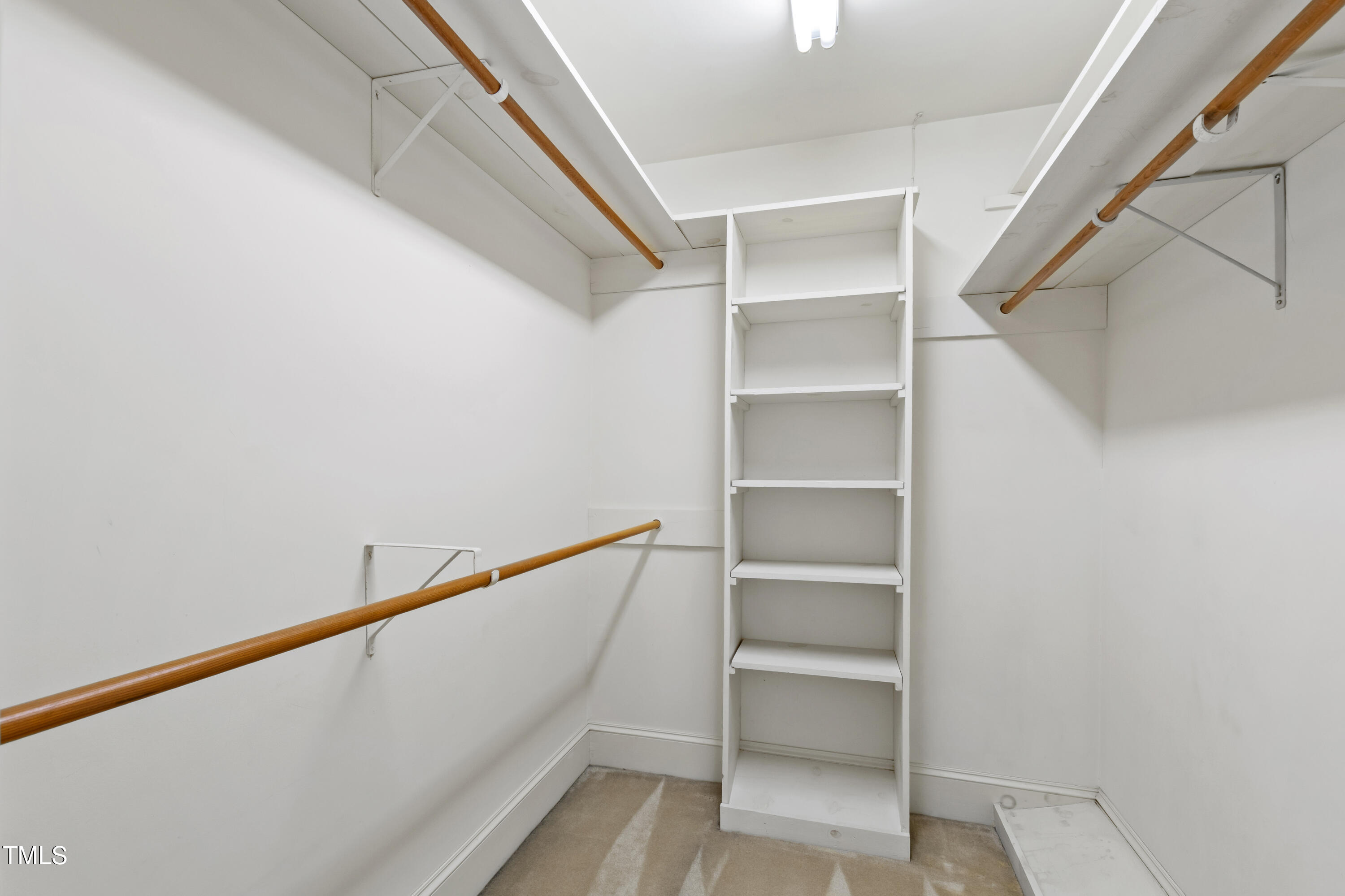 Raleigh, North Carolina 27612, United States, 4 Bedrooms Bedrooms, ,4 BathroomsBathrooms,Residential,Active,109105