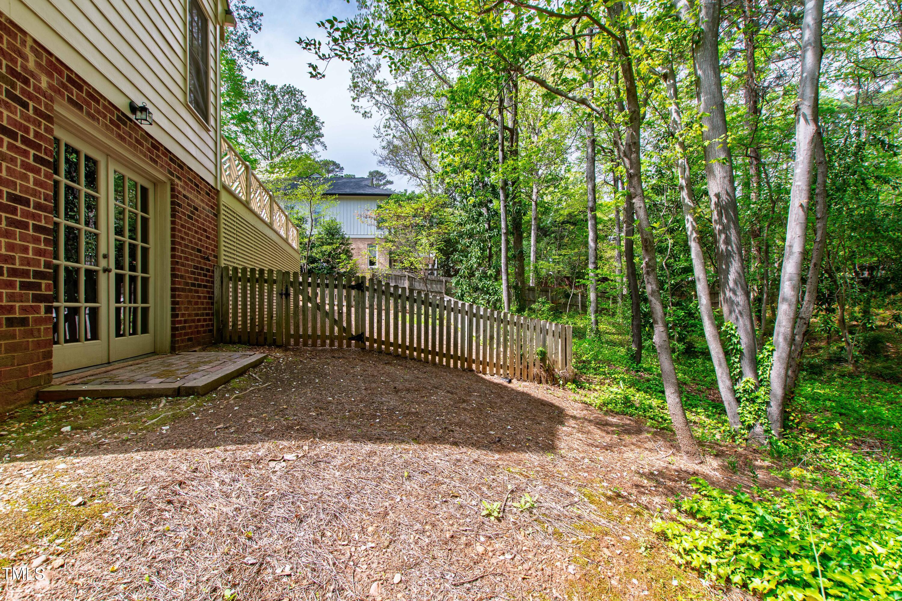 Raleigh, North Carolina 27612, United States, 4 Bedrooms Bedrooms, ,4 BathroomsBathrooms,Residential,Active,109105