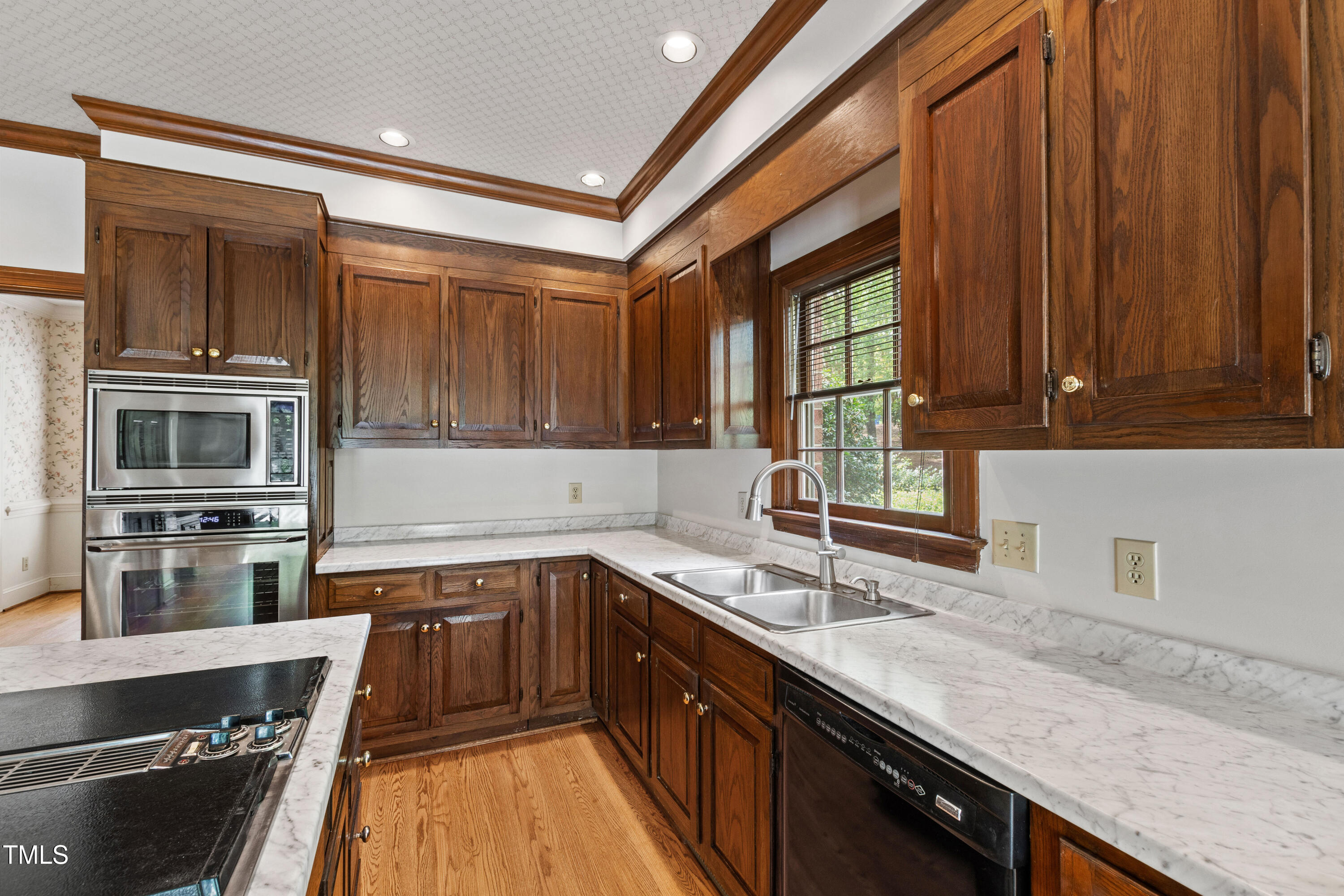 Raleigh, North Carolina 27612, United States, 4 Bedrooms Bedrooms, ,4 BathroomsBathrooms,Residential,Active,109105