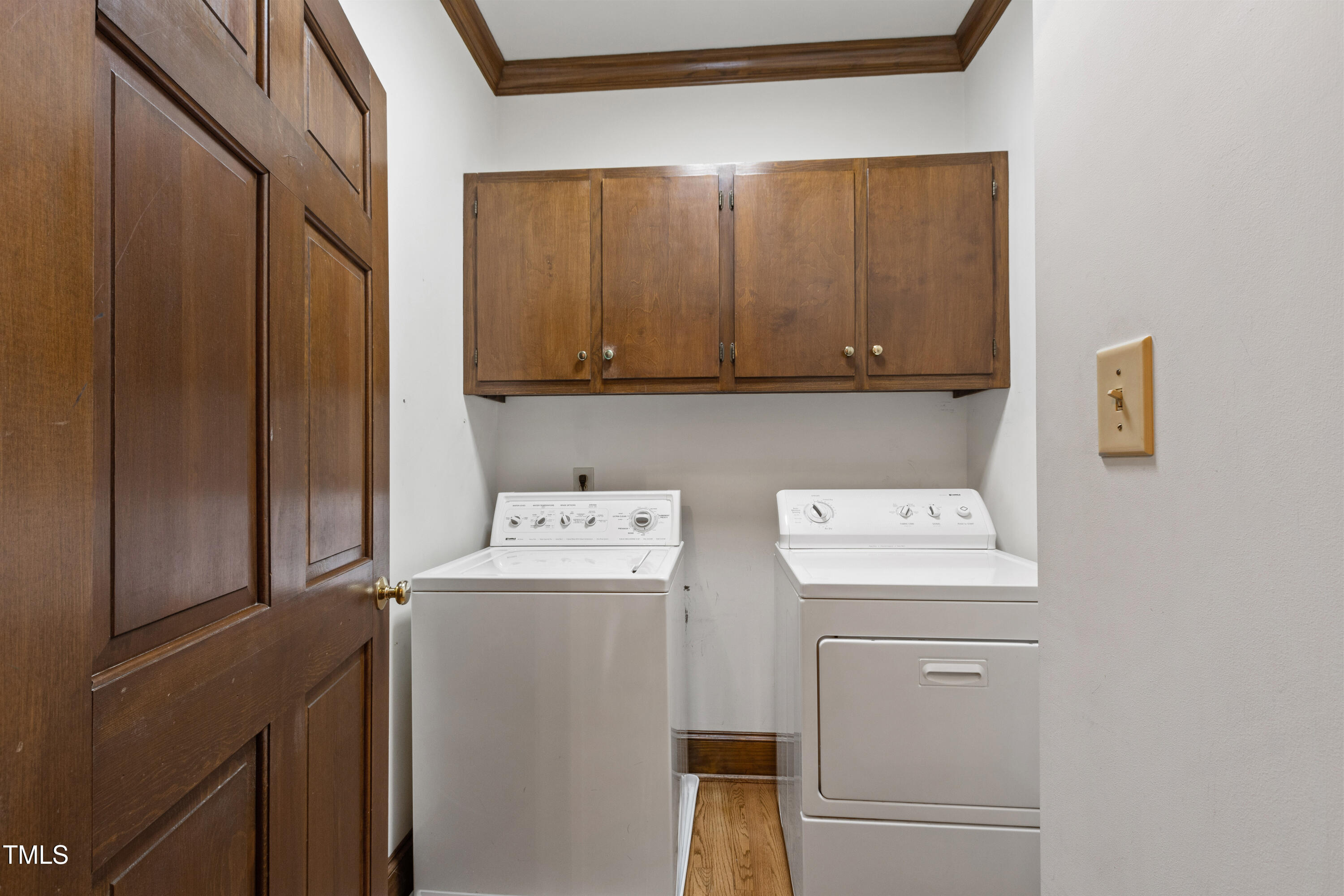 Raleigh, North Carolina 27612, United States, 4 Bedrooms Bedrooms, ,4 BathroomsBathrooms,Residential,Active,109105