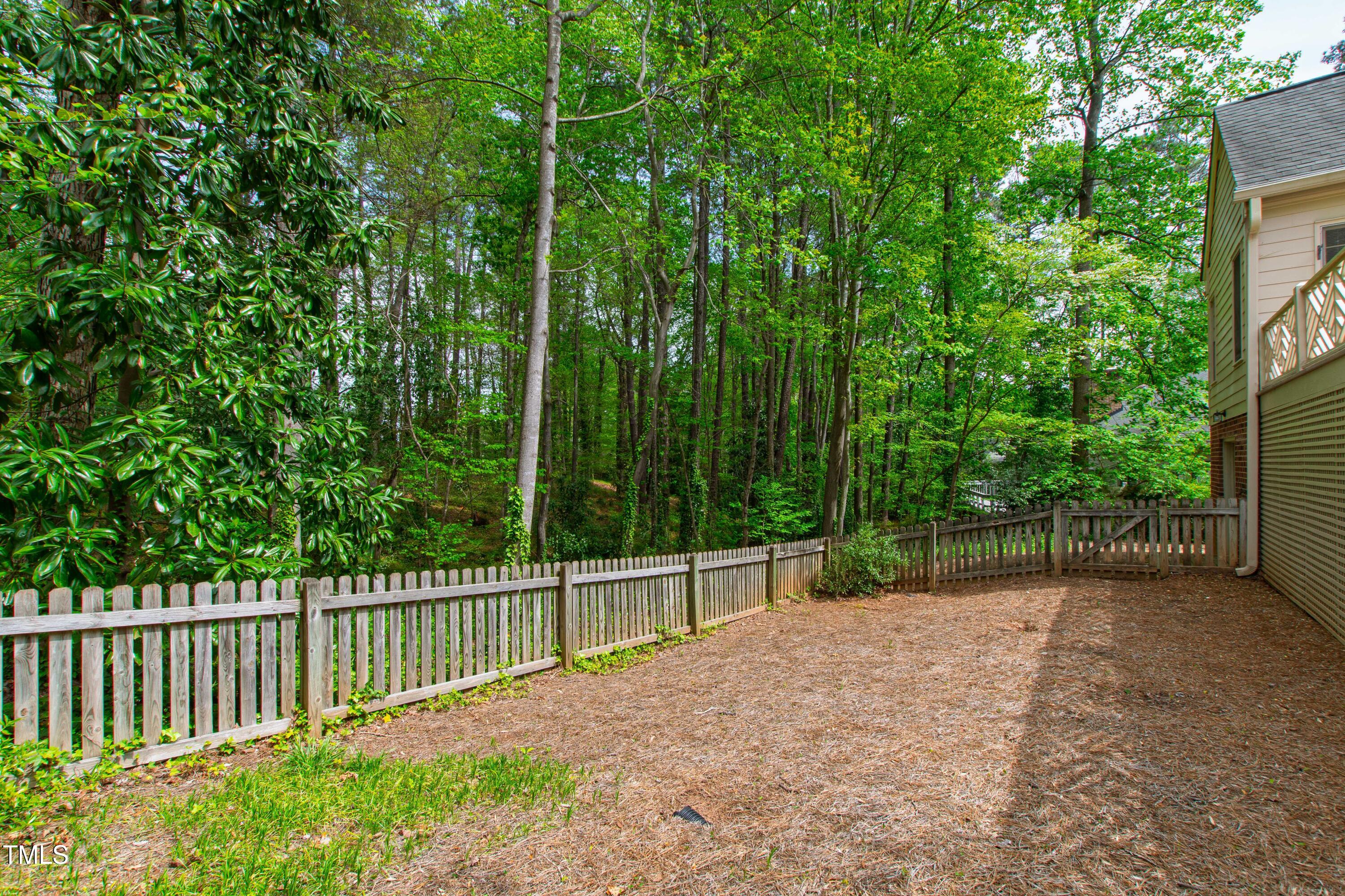 Raleigh, North Carolina 27612, United States, 4 Bedrooms Bedrooms, ,4 BathroomsBathrooms,Residential,Active,109105