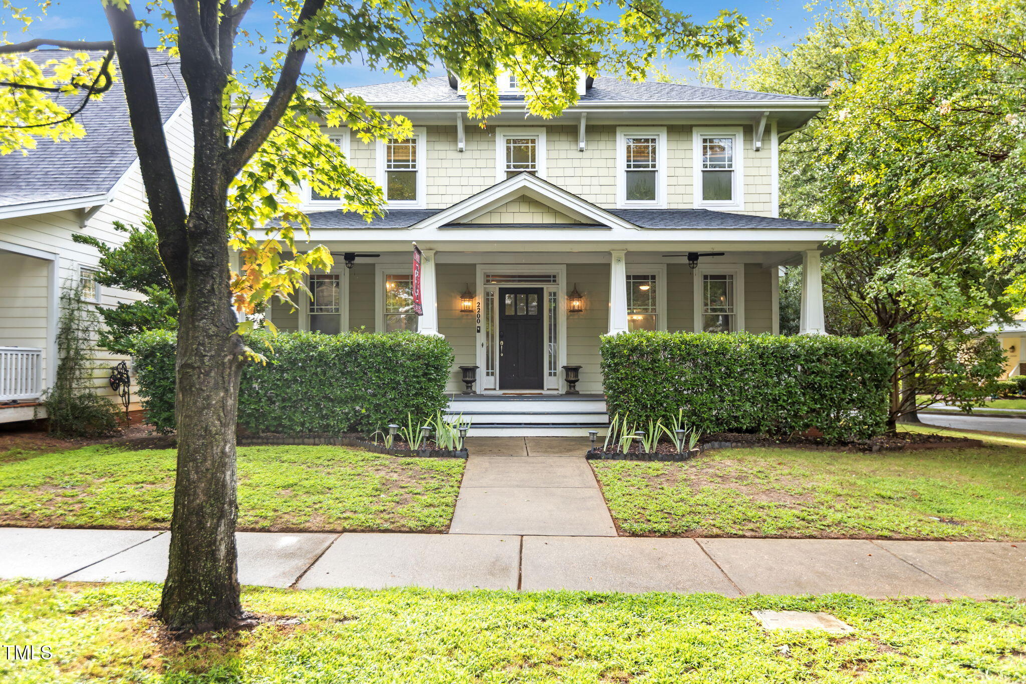 2200 Caramoor Lane