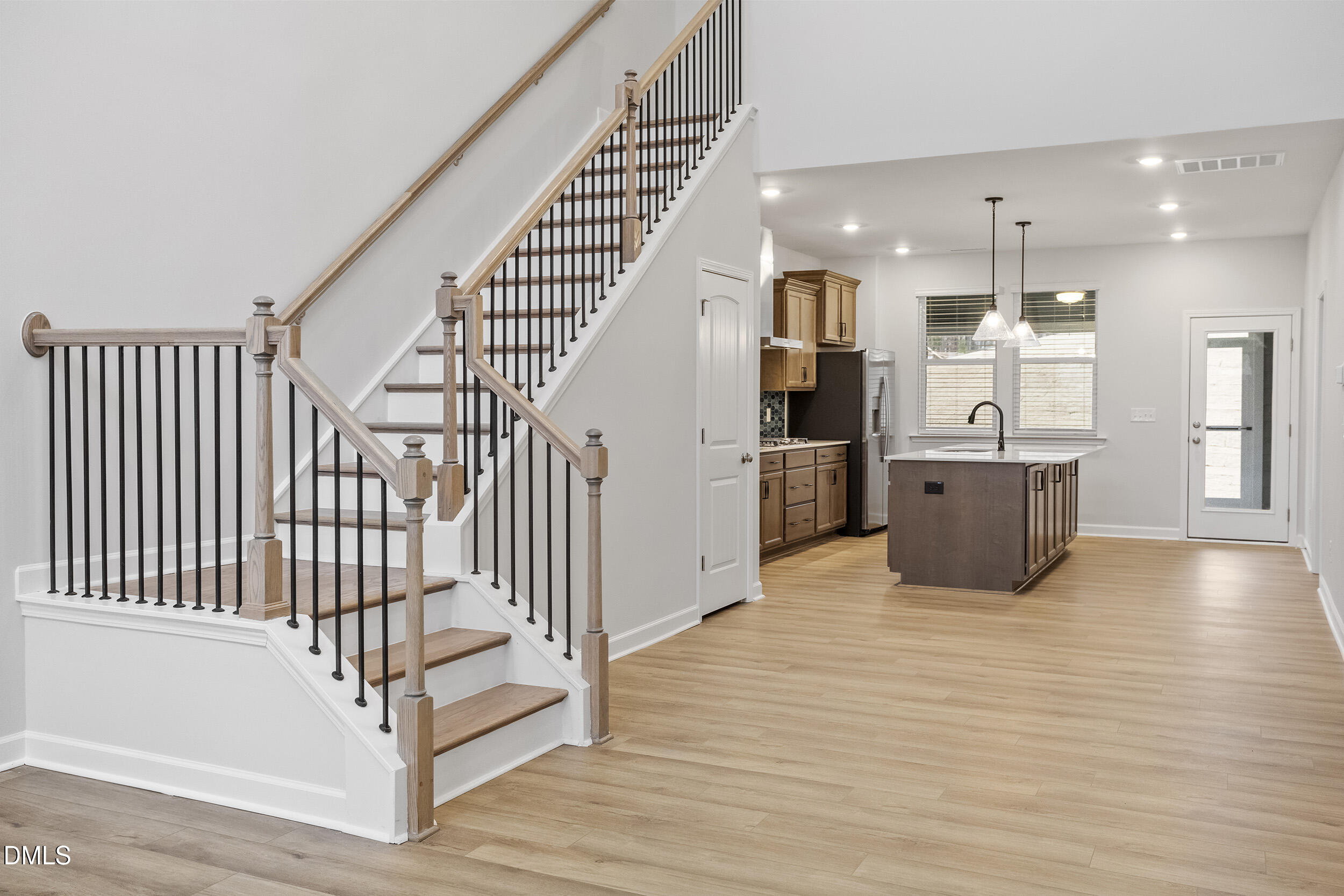 1203 Bell Heather Road 17