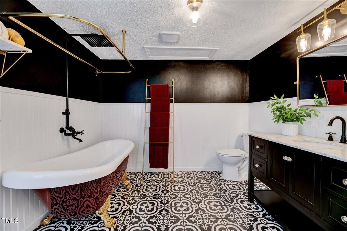 1209 Lochcarron Lane