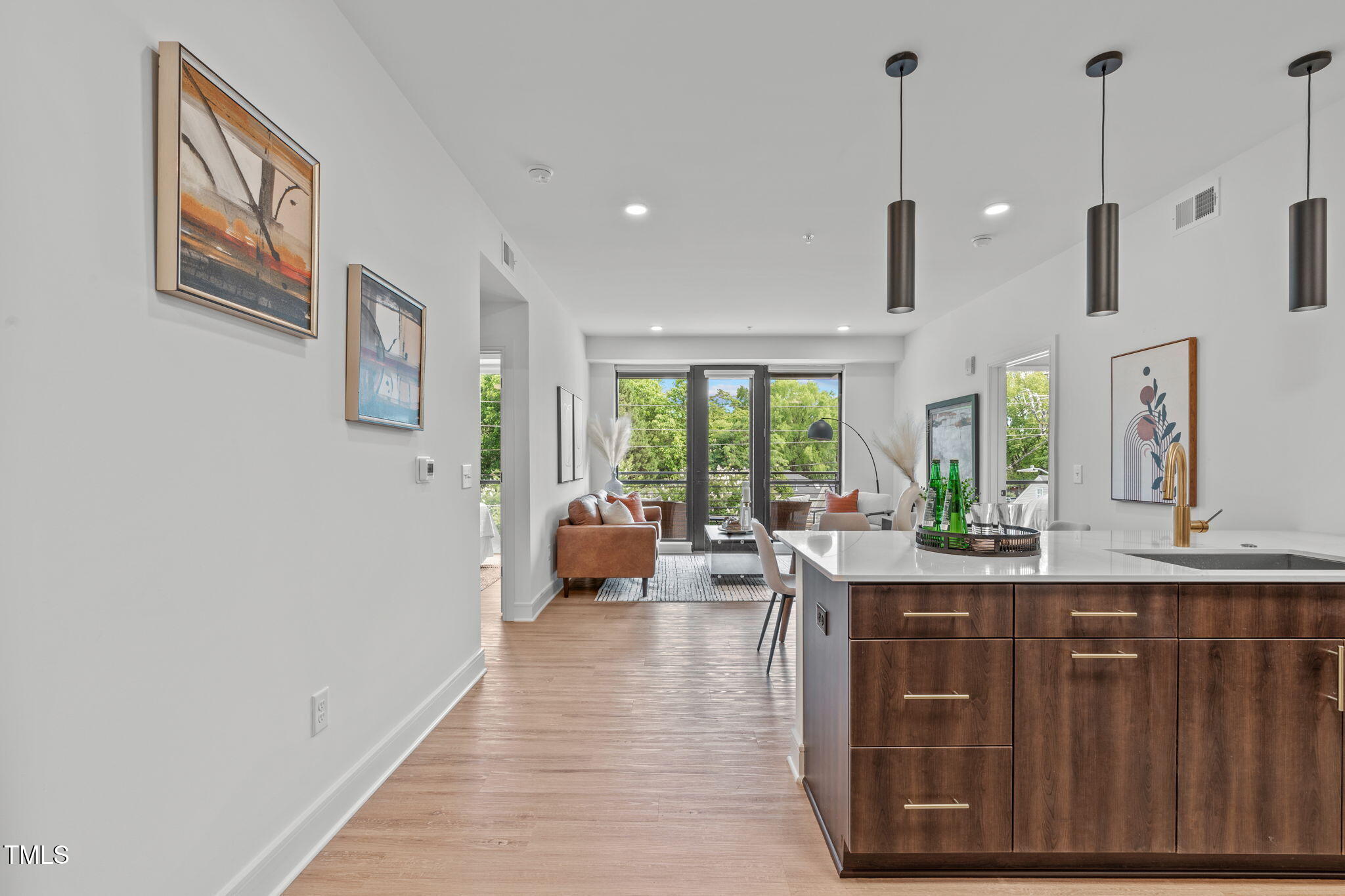 615 W Peace Street 307