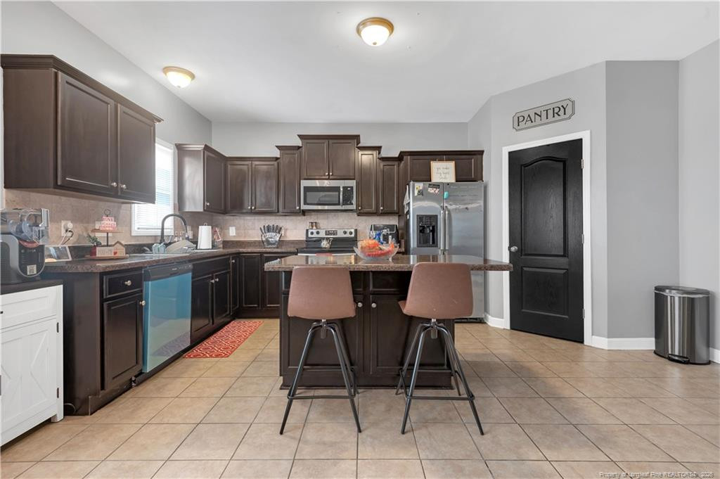 629 Pecan Grove Loop