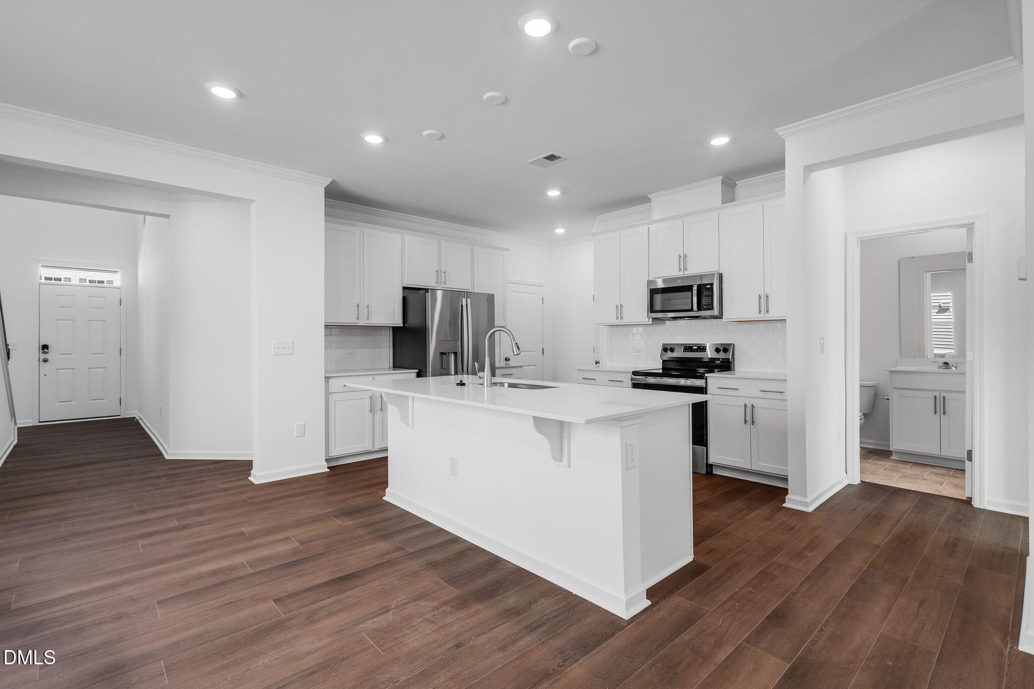 83 Fishing Pier Way