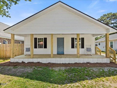 Photo of 105 3rd Street, Erwin, NC 28339 (MLS # 10168478)