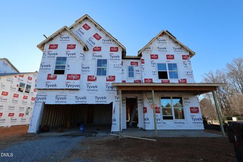 2511 Vetrina Way Apex NC 27502