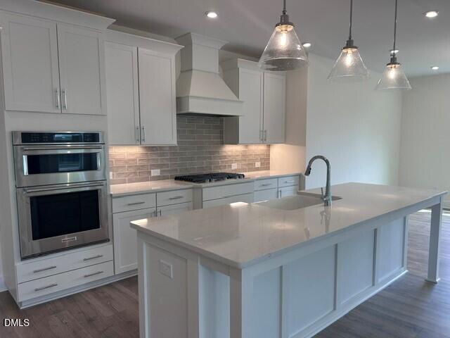 2511 Vetrina Way
