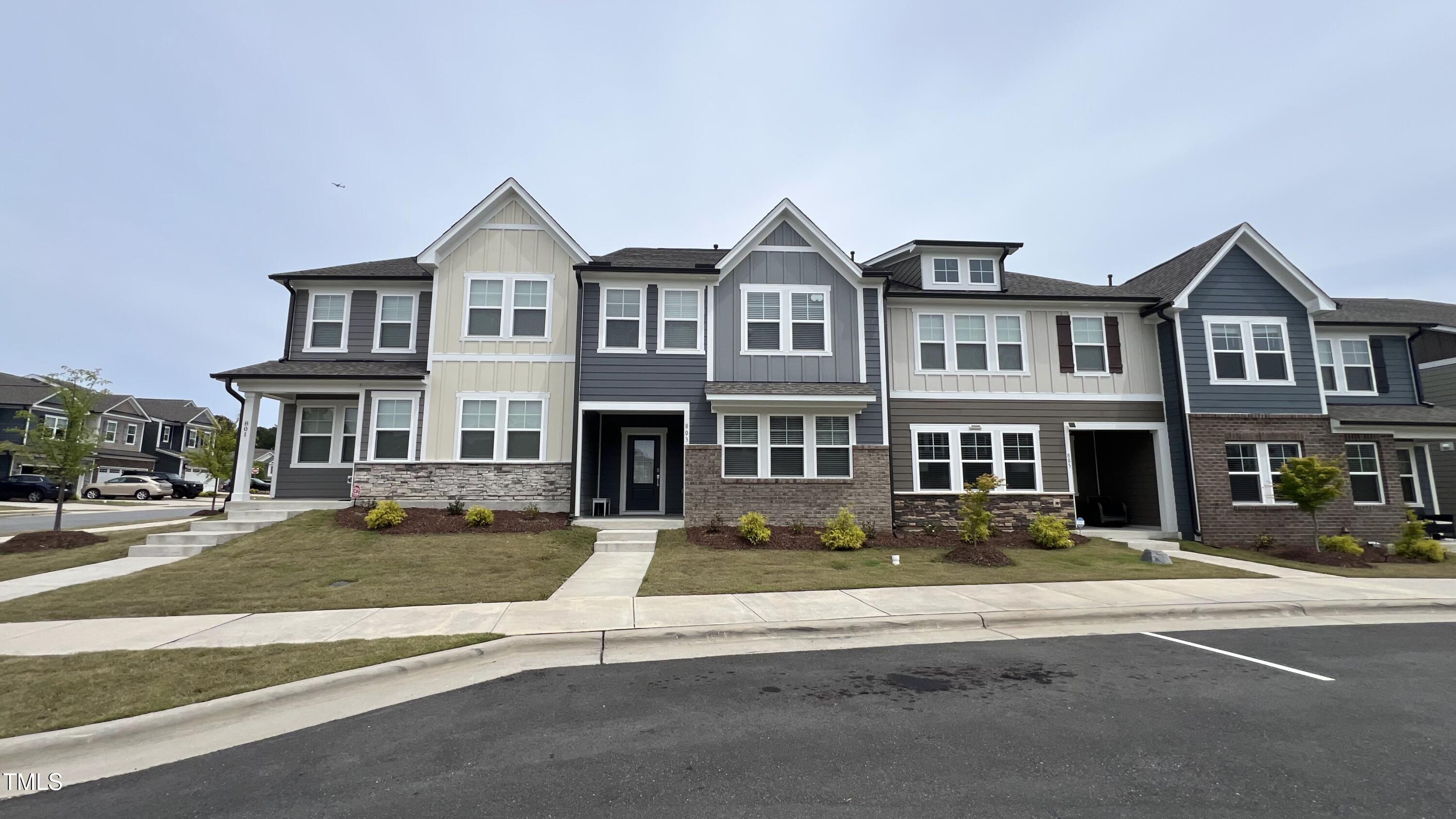 803 Courting Street