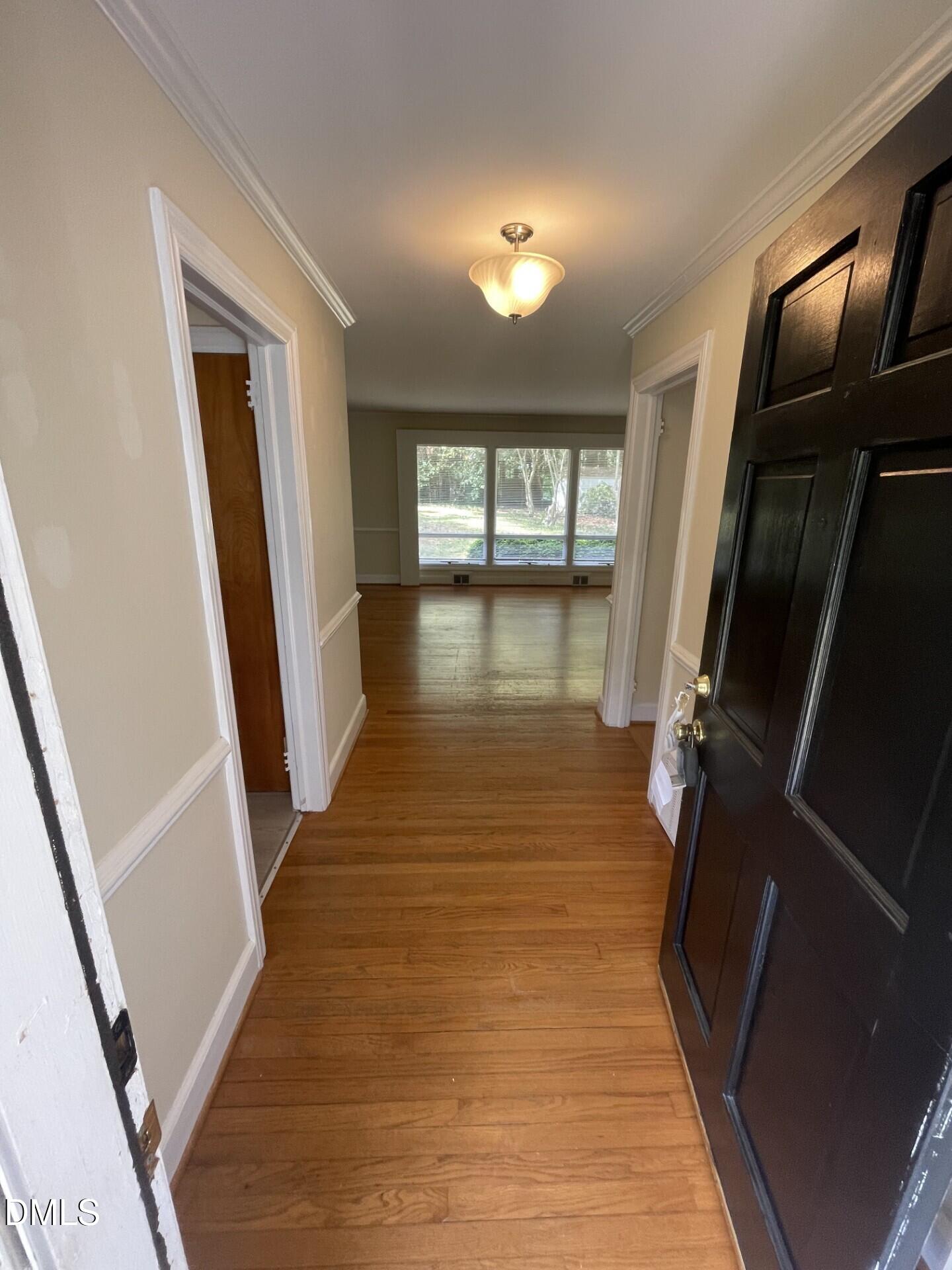 2012 Varnell Avenue