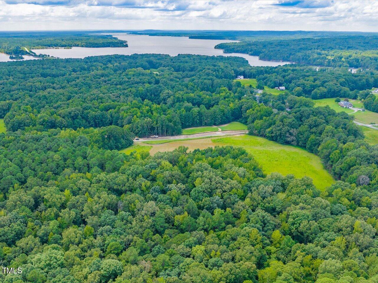 138 Lakeside Drive