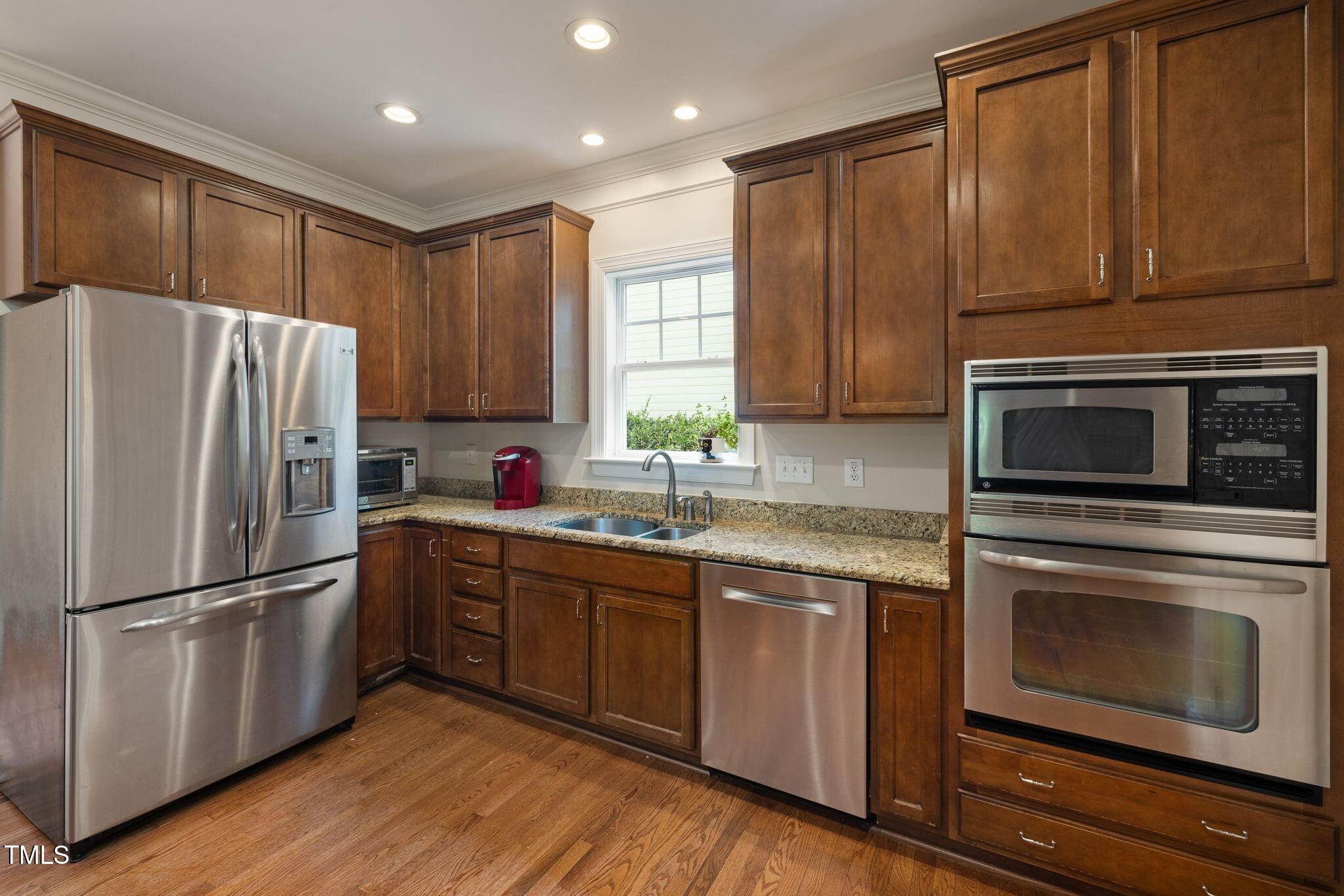 3612 Carriage Drive