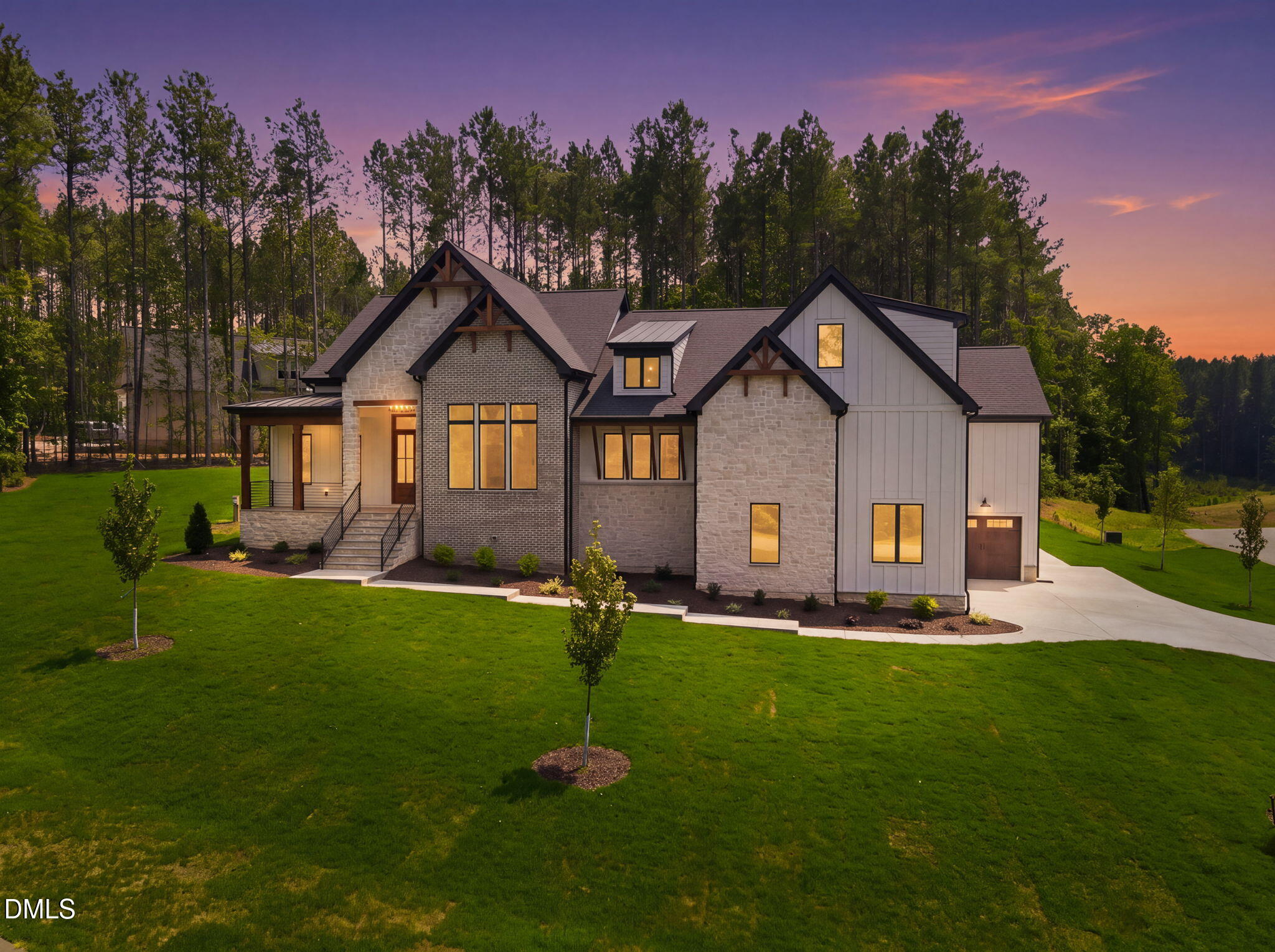 85 Ashbrooke Falls Drive