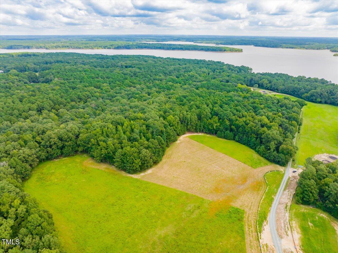 165 Lakeside Drive
