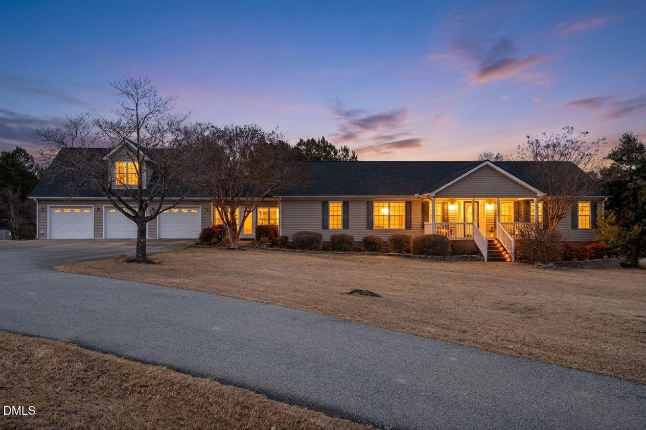 120 Mockingbird Lane