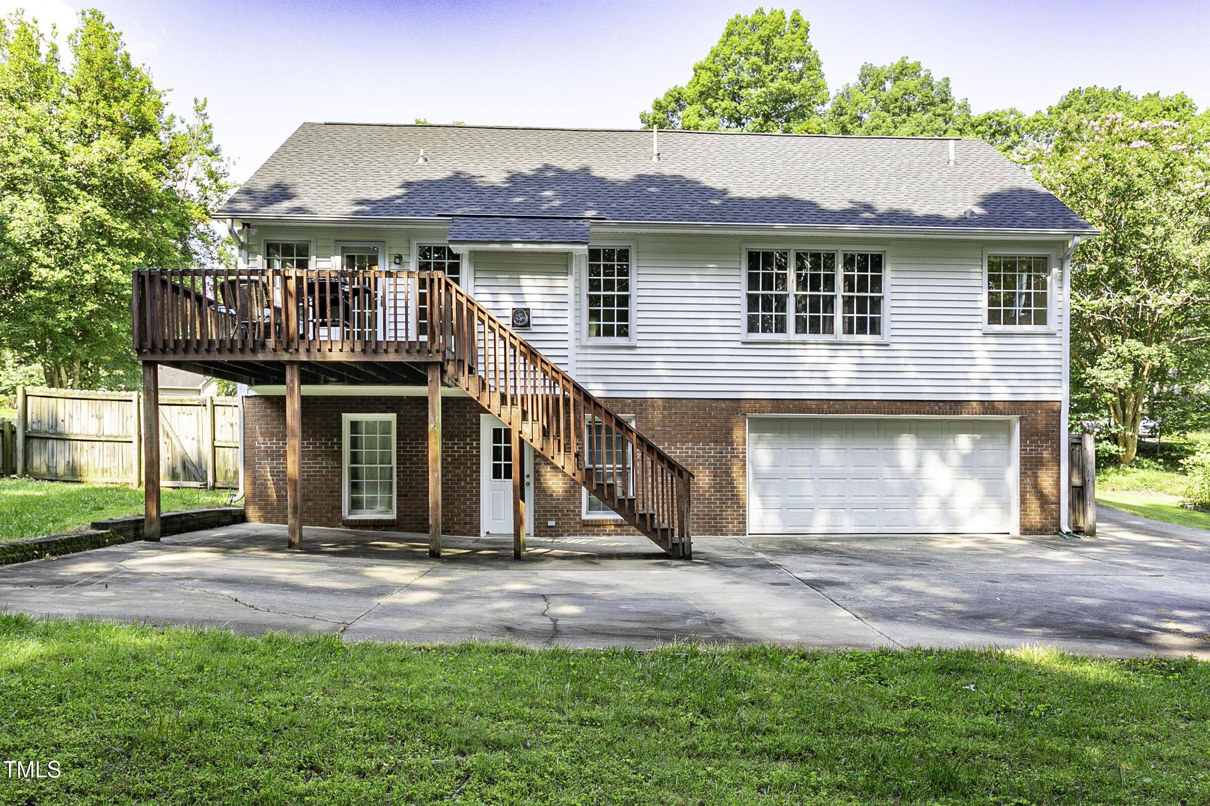 1112 Newberry Drive