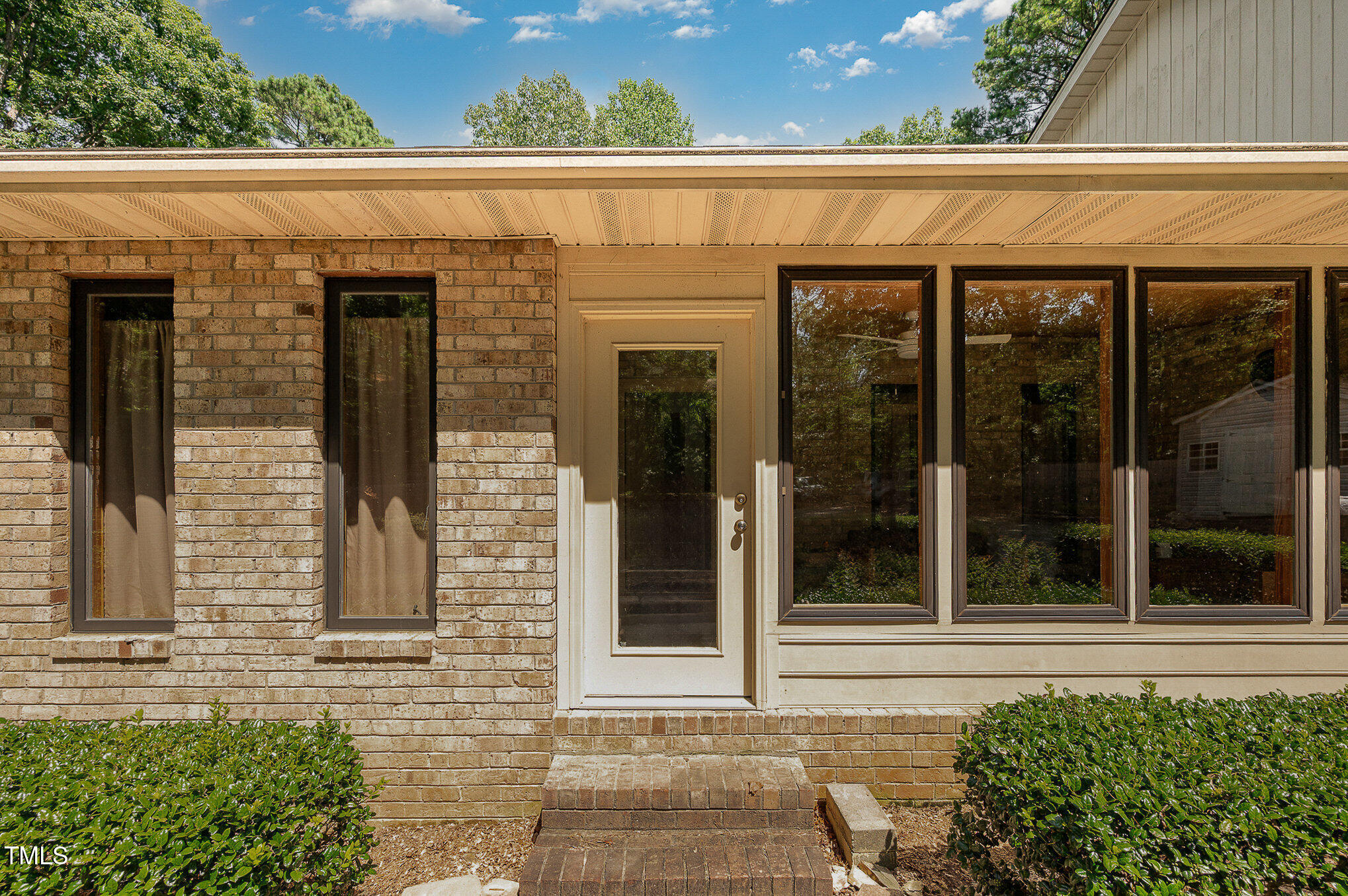 1150 Rollins Mill Road