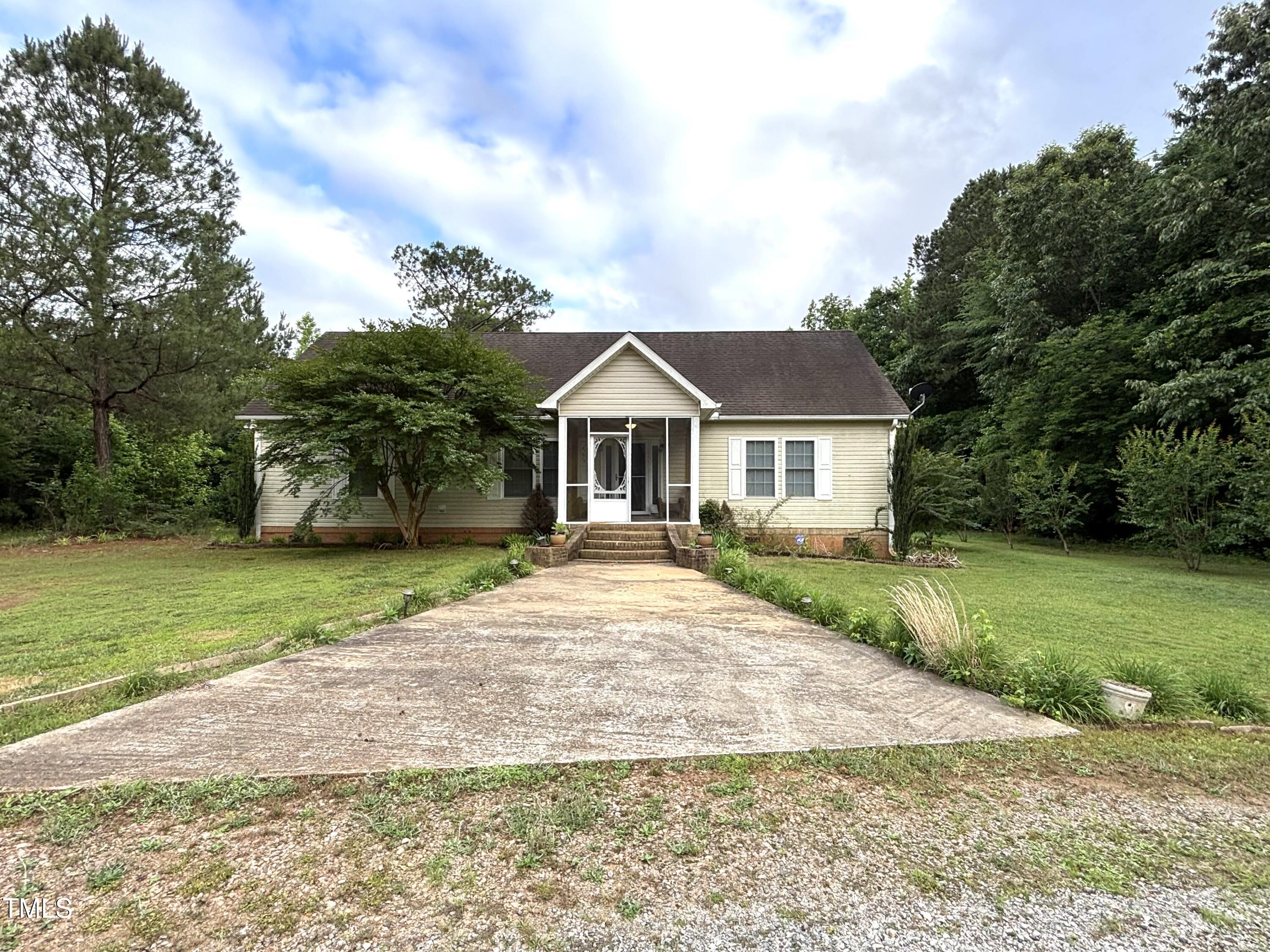 702 Ernest Turner Road