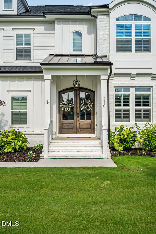 210 Scotland Drive