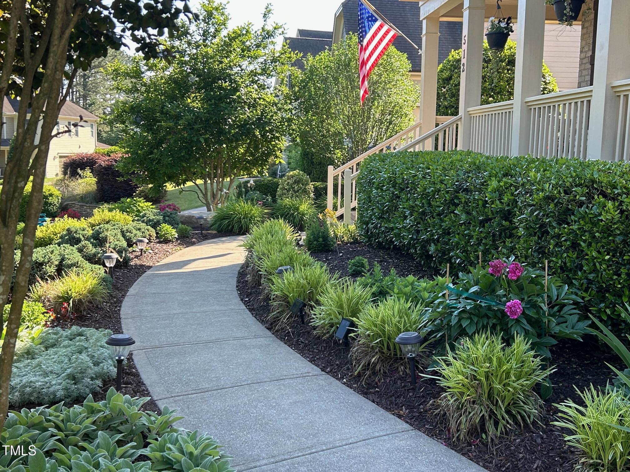 512 Hallburg Court