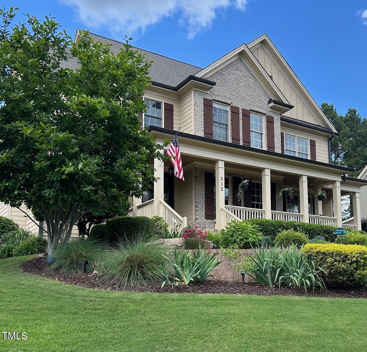 512 Hallburg Court