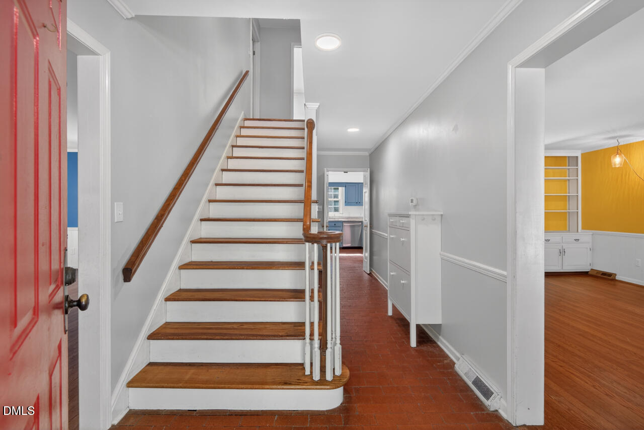 103 Wolfs Trail