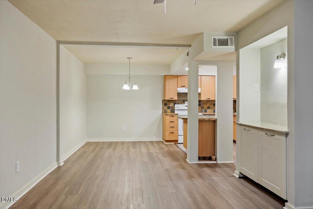 7124 Longstreet Drive C